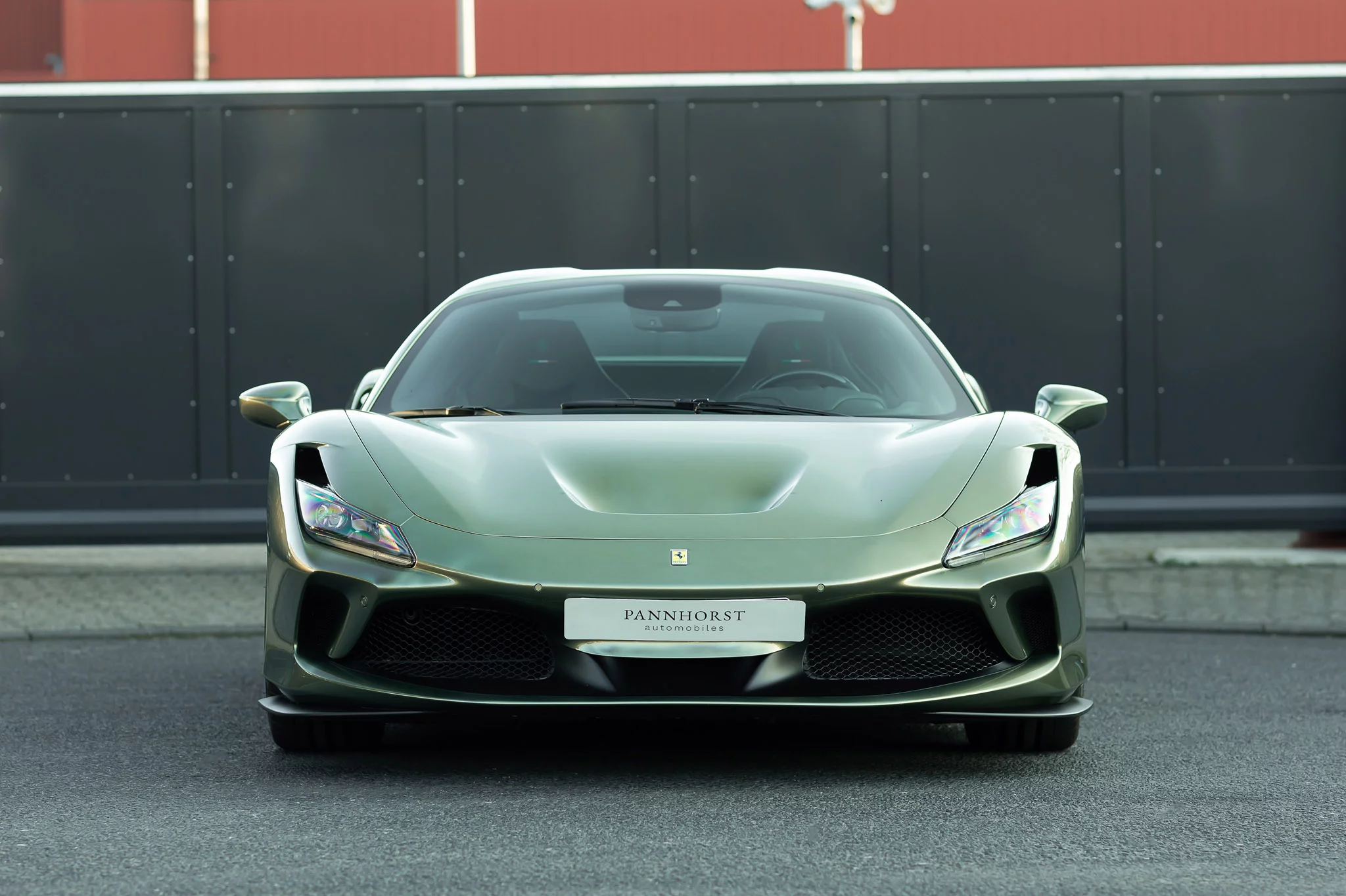 Verde Masoni Ferrari F8