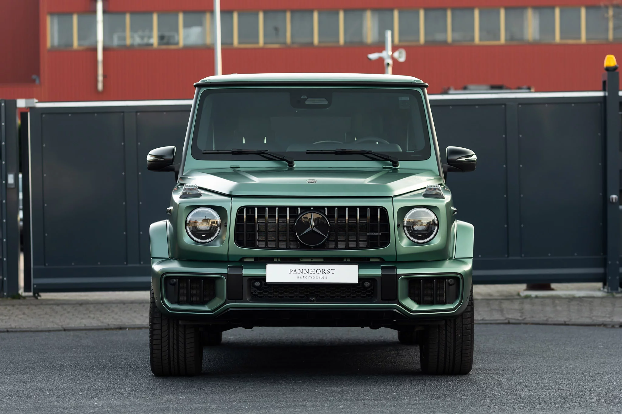 Ireland Mid Green Magno Mercedes-AMG G 63