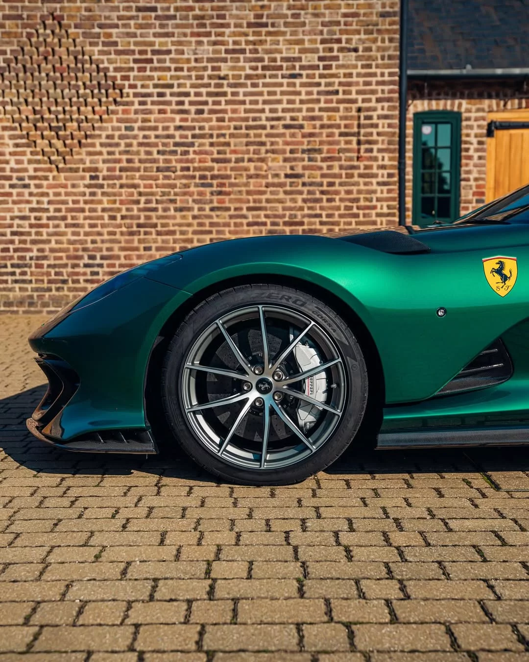 Verde Pino Ferrari 812