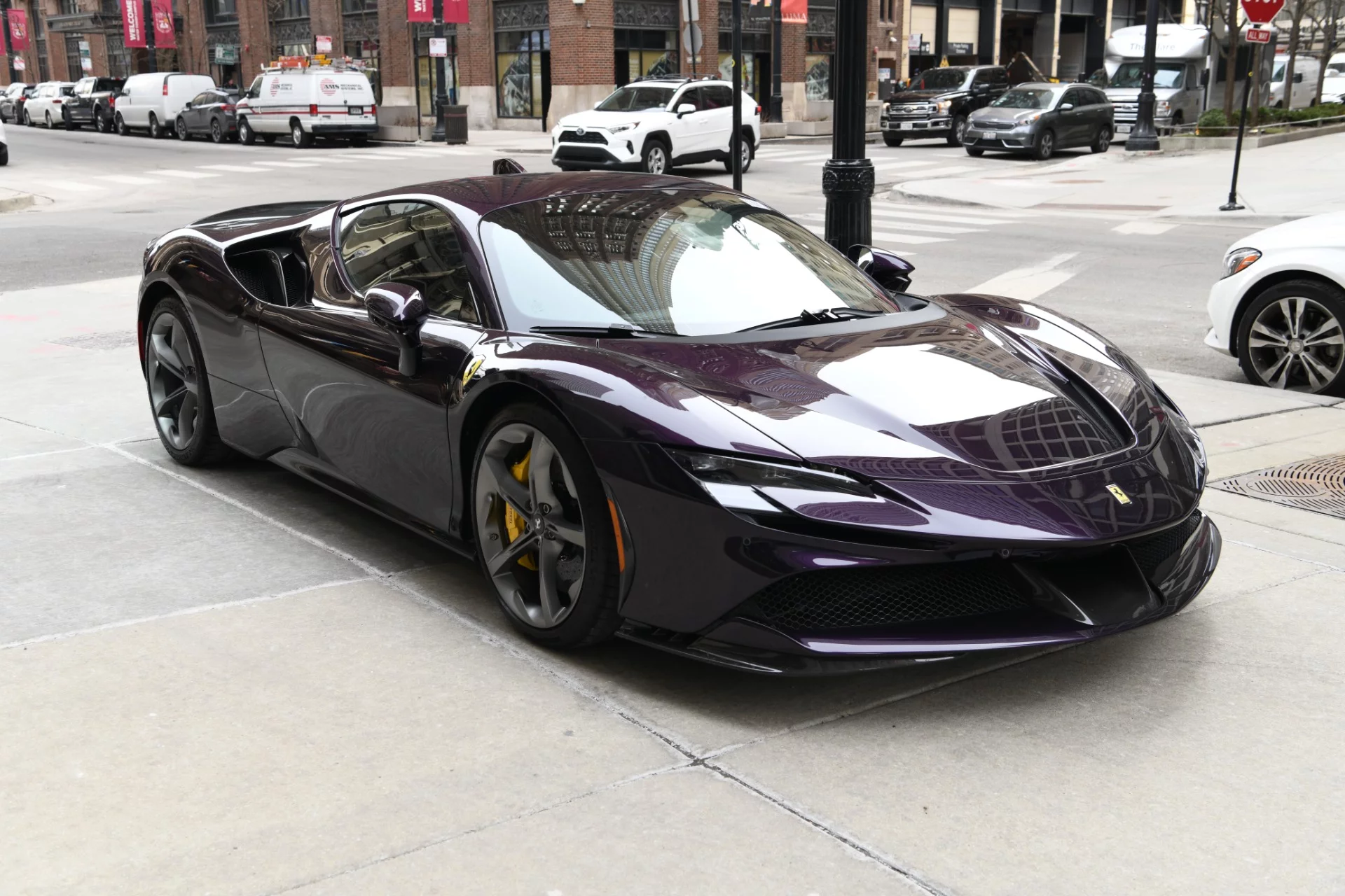 Viola Hong Kong Ferrari SF90