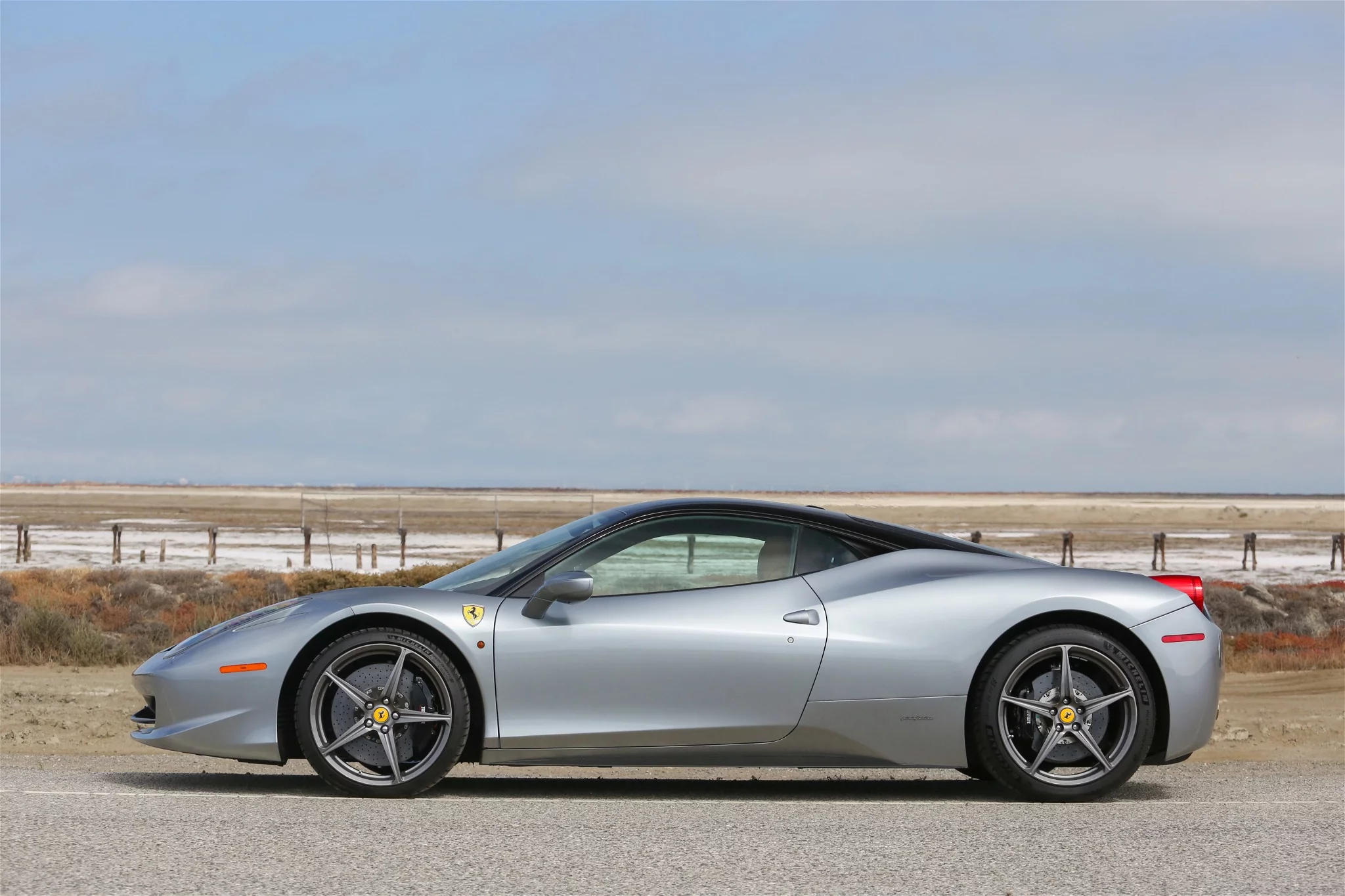 Grigio Titanio Ferrari 458