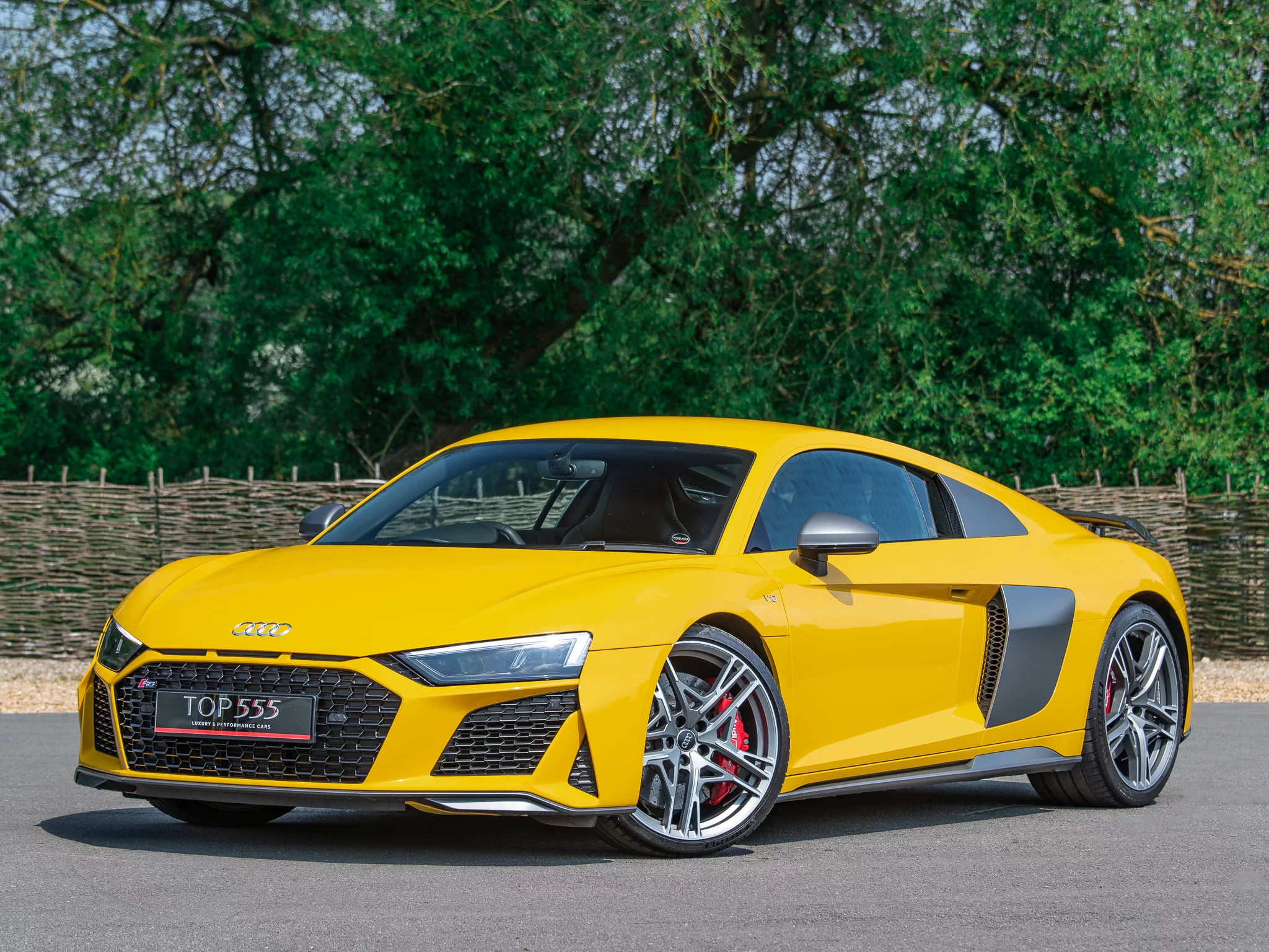 Vegas Yellow Audi R8