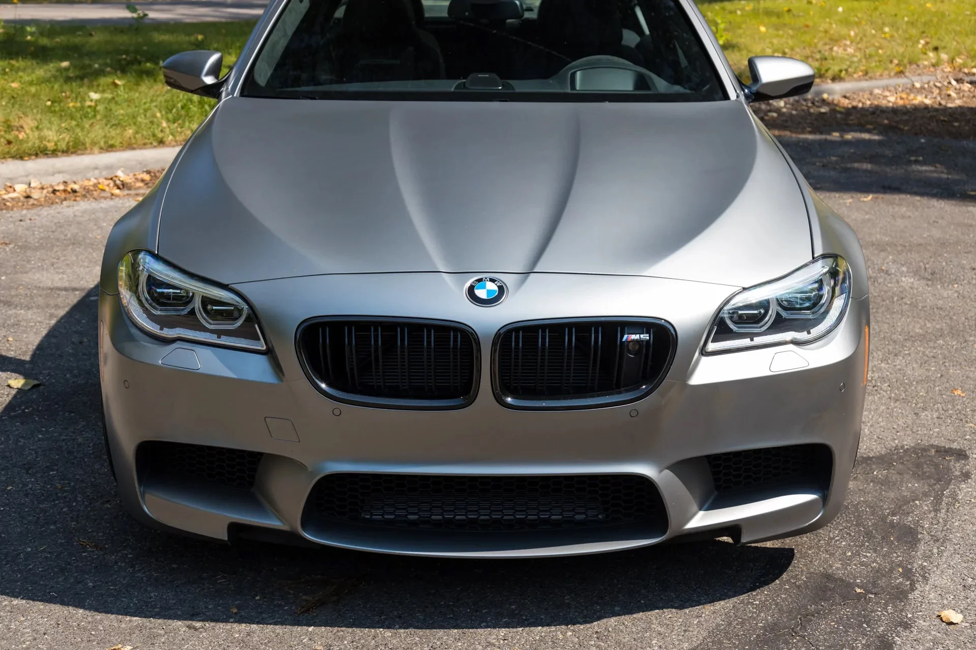 Frozen Dark Silver BMW M5