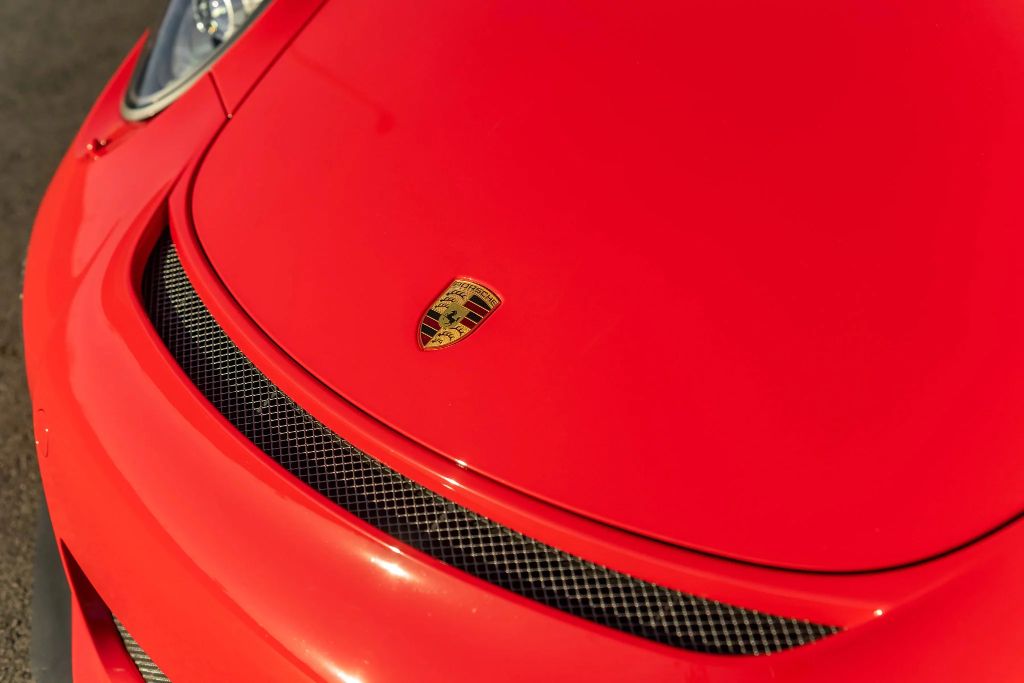 Guards Red Porsche 911 GT3