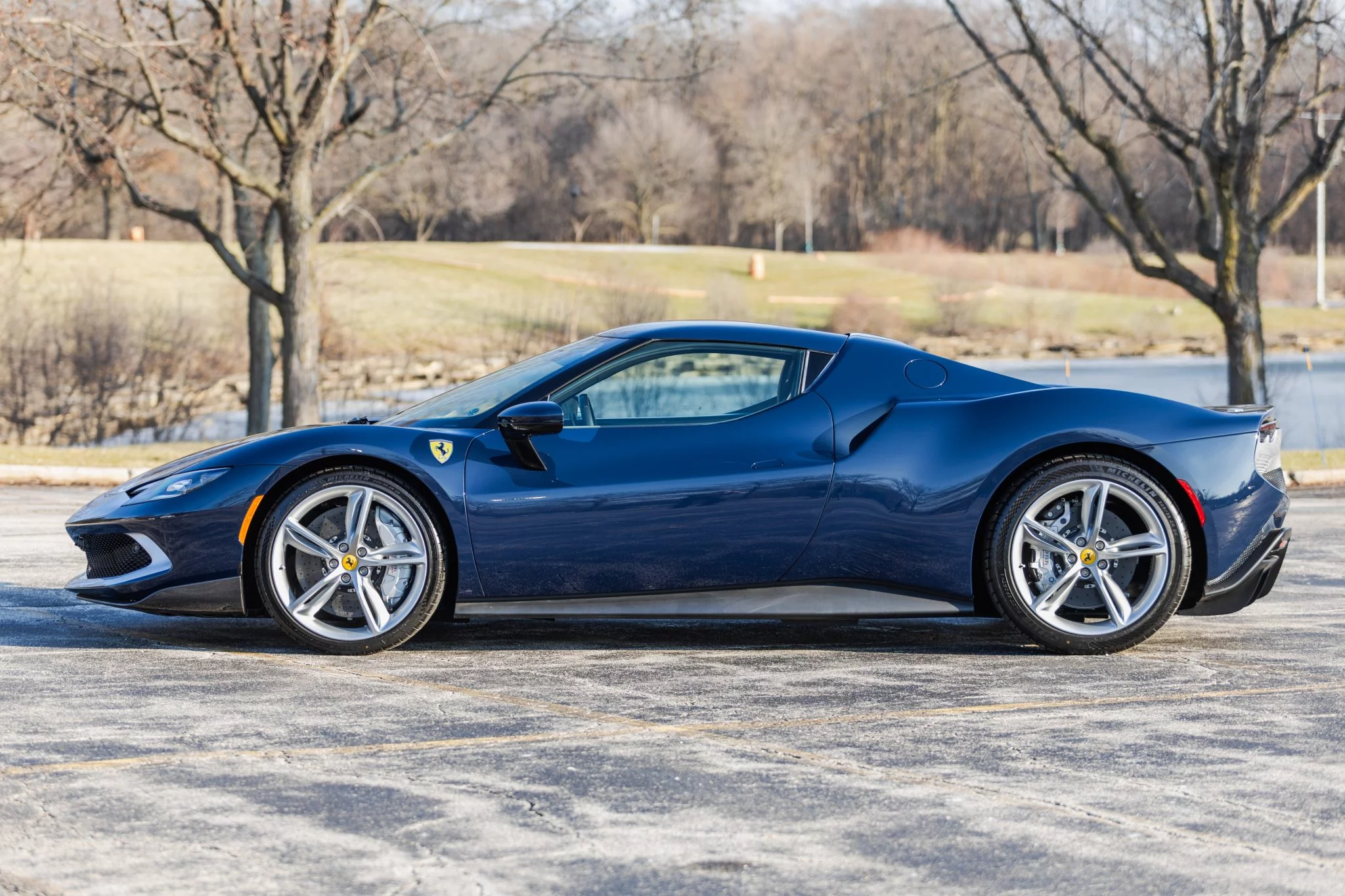 Blu Scozia Ferrari 296