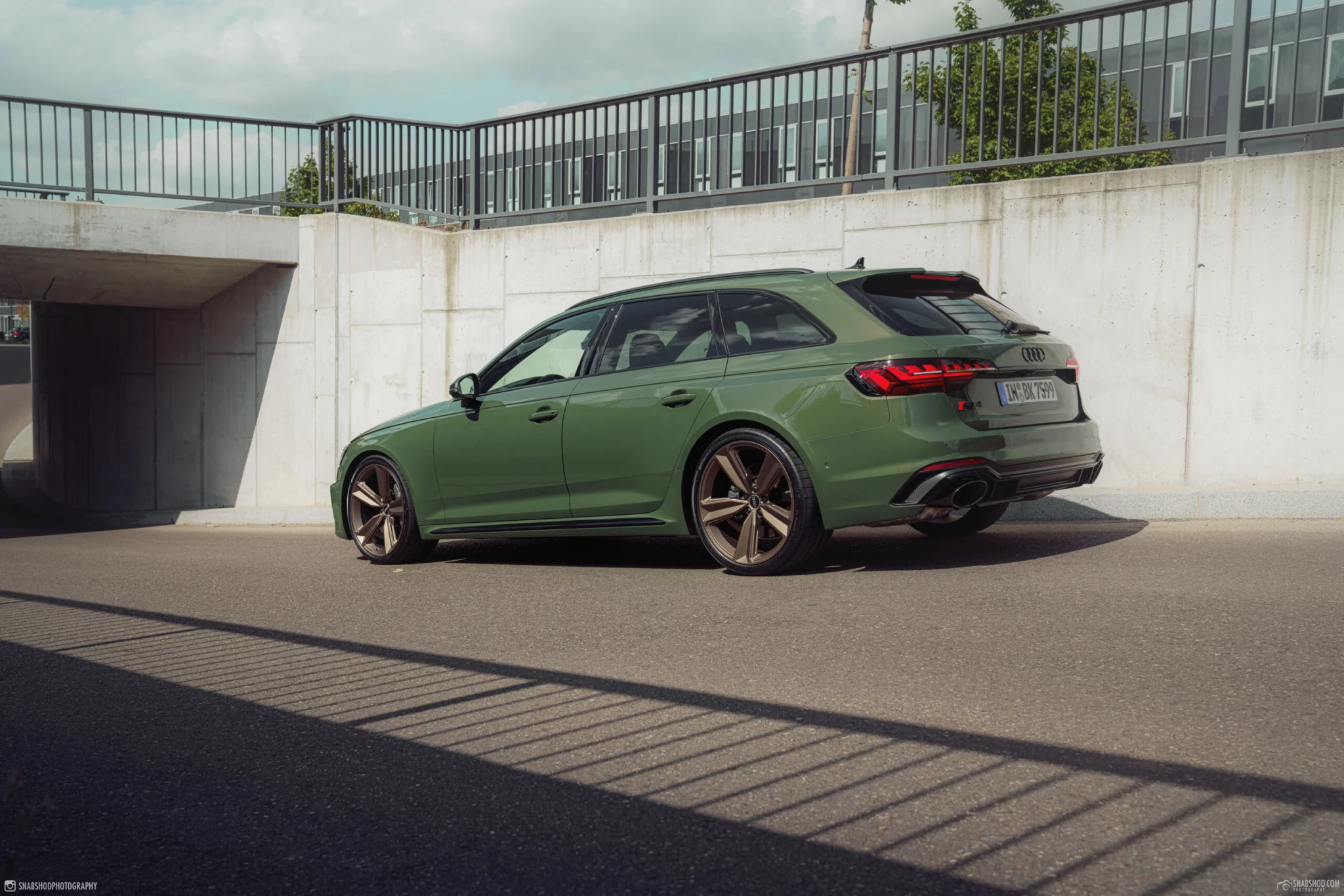 District Green Audi RS4 Avant
