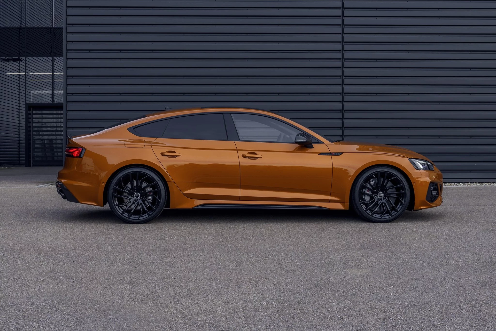 Samoa Orange Audi RS5