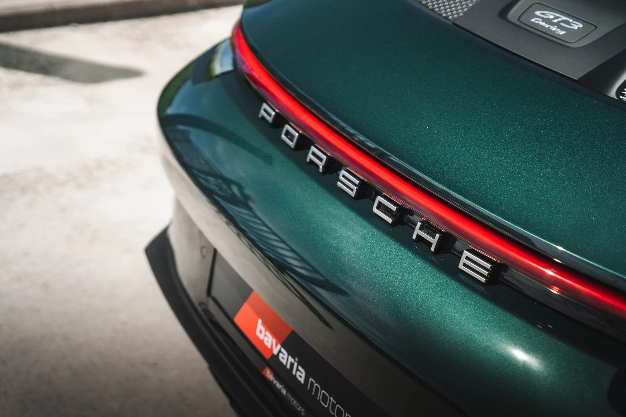Jet Green Metallic Porsche 911 GT3