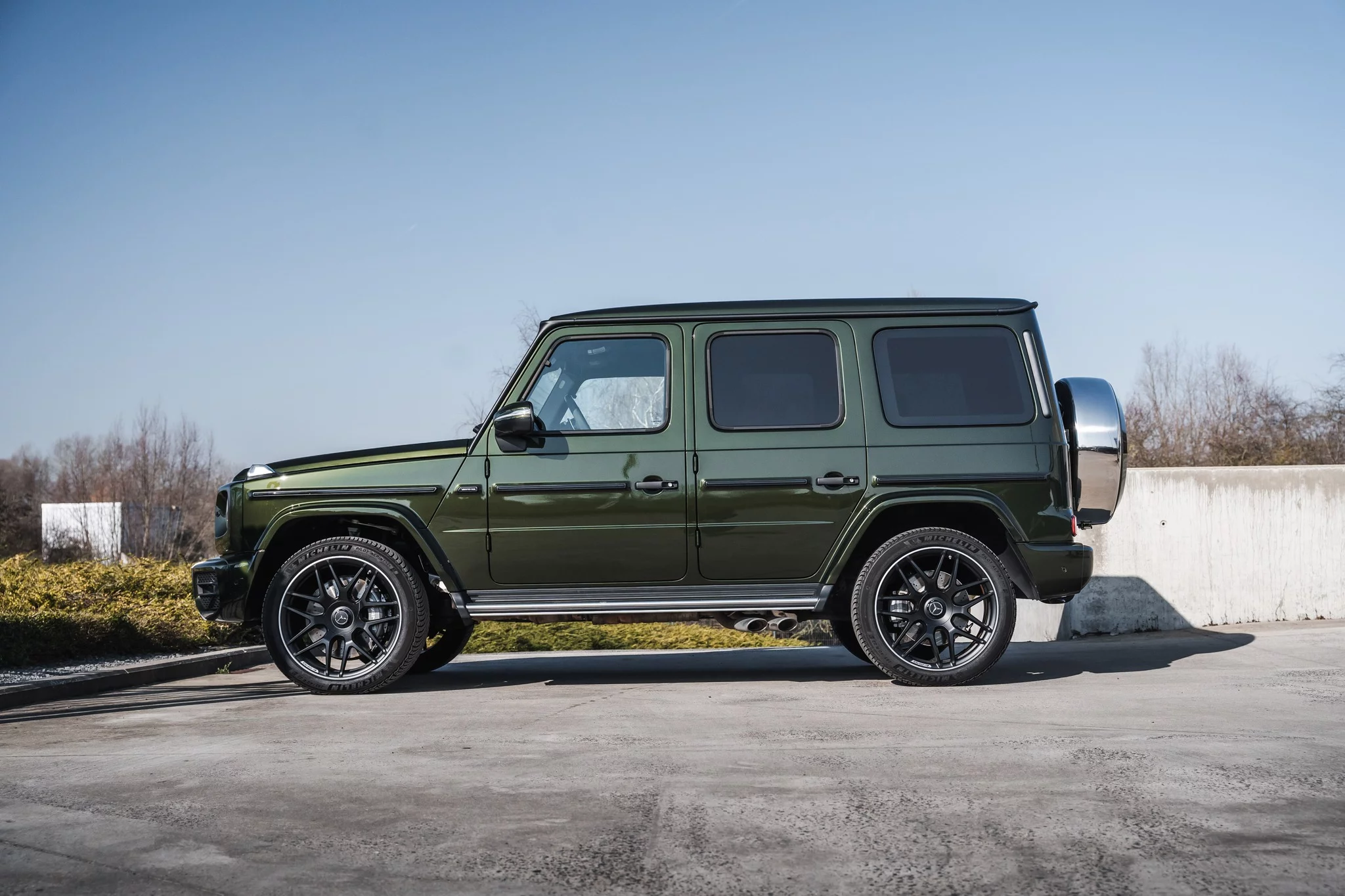Olive Mercedes-AMG G 63
