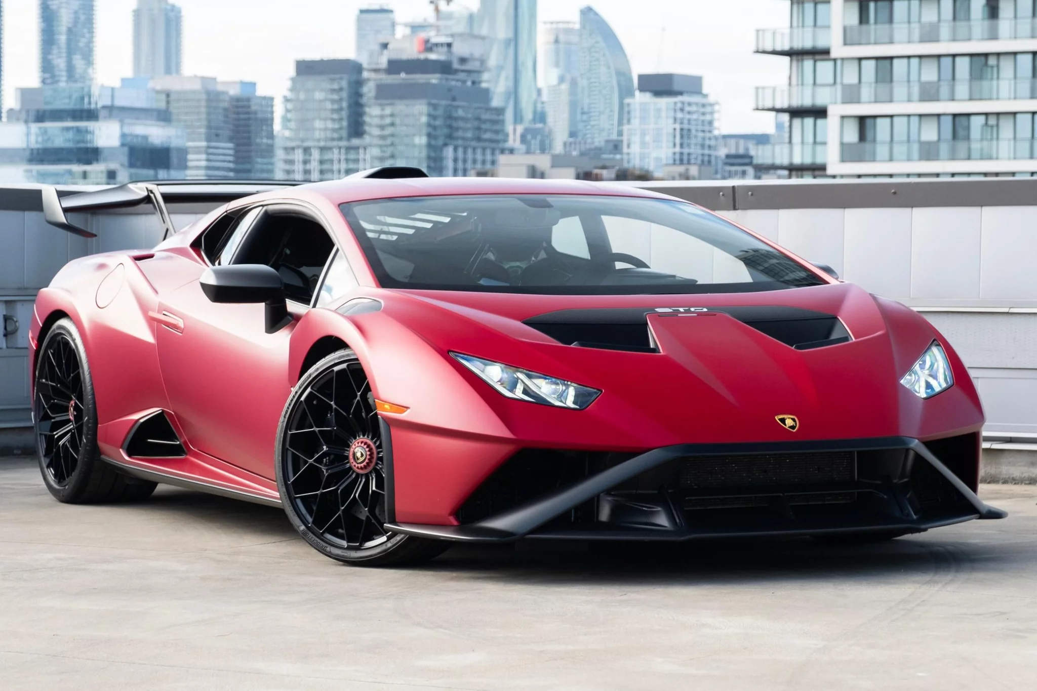 Rosso Pyra Lamborghini Huracán