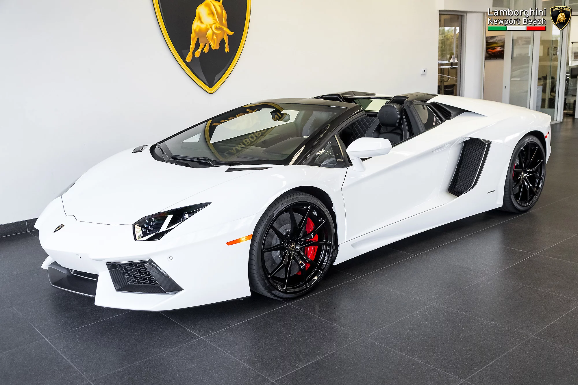 Bianco Isis Lamborghini Aventador