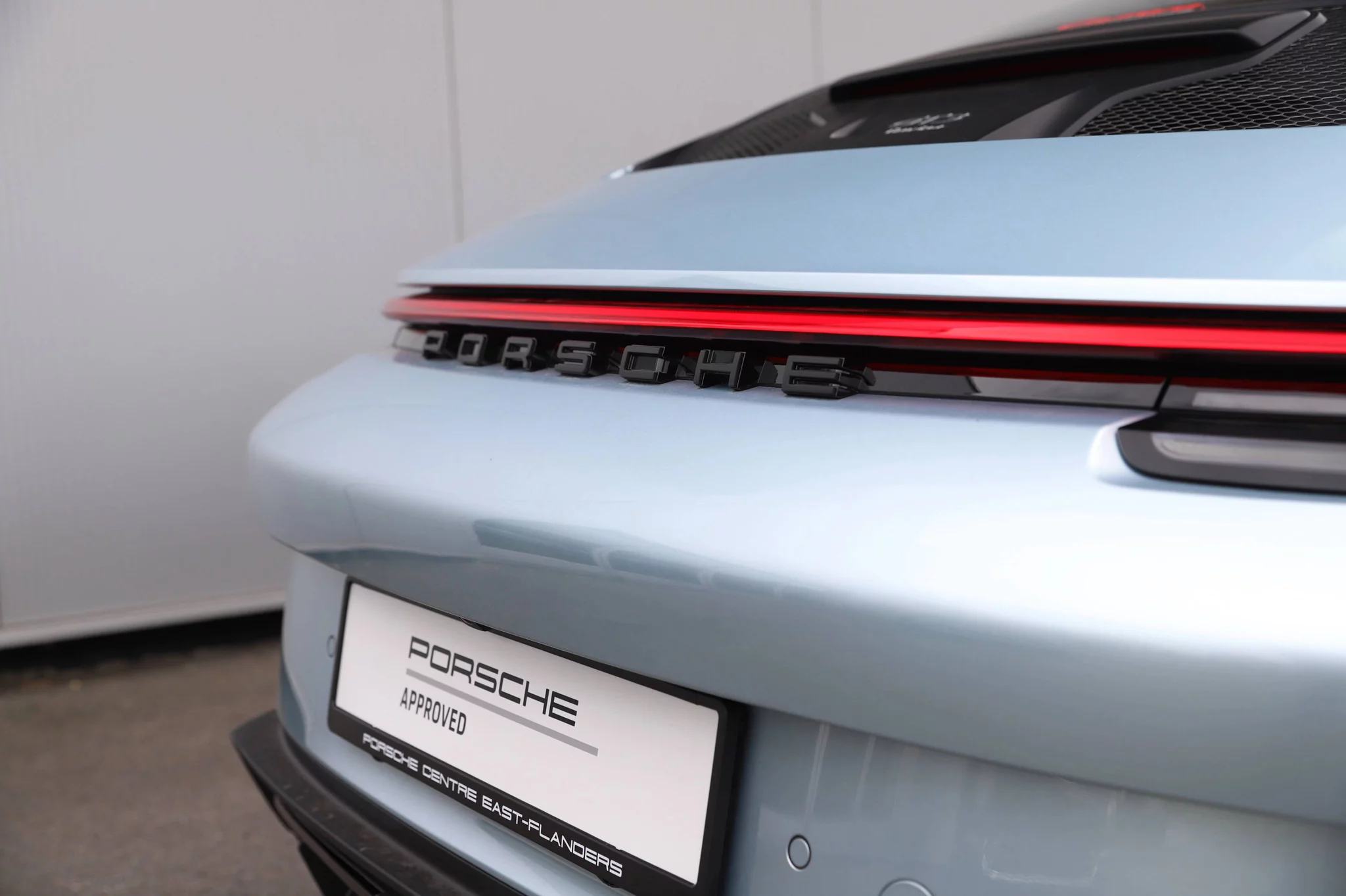 Azzurro Thetys Porsche 911 GT3