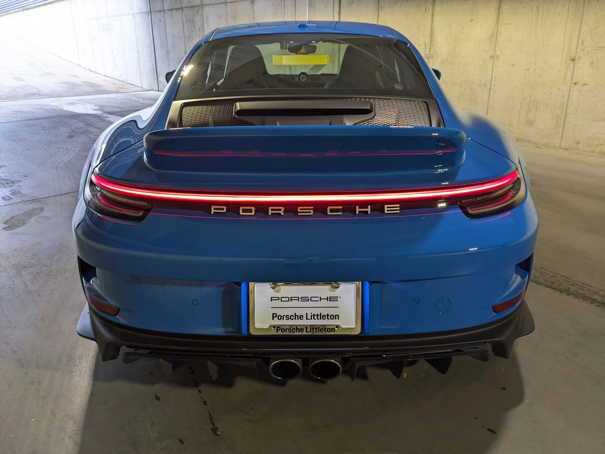 Turqoise Blue Porsche 911 GT3
