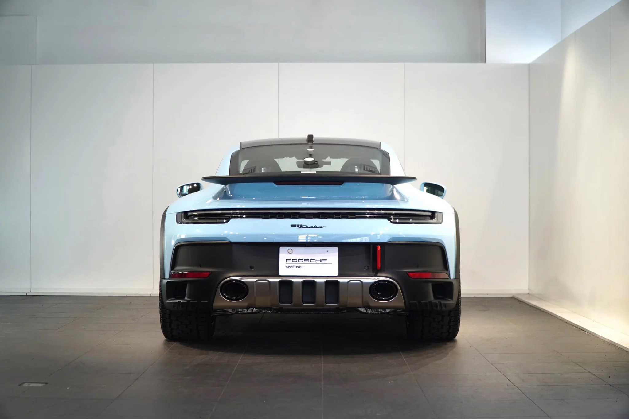 Gulf Blue Porsche 911 Dakar