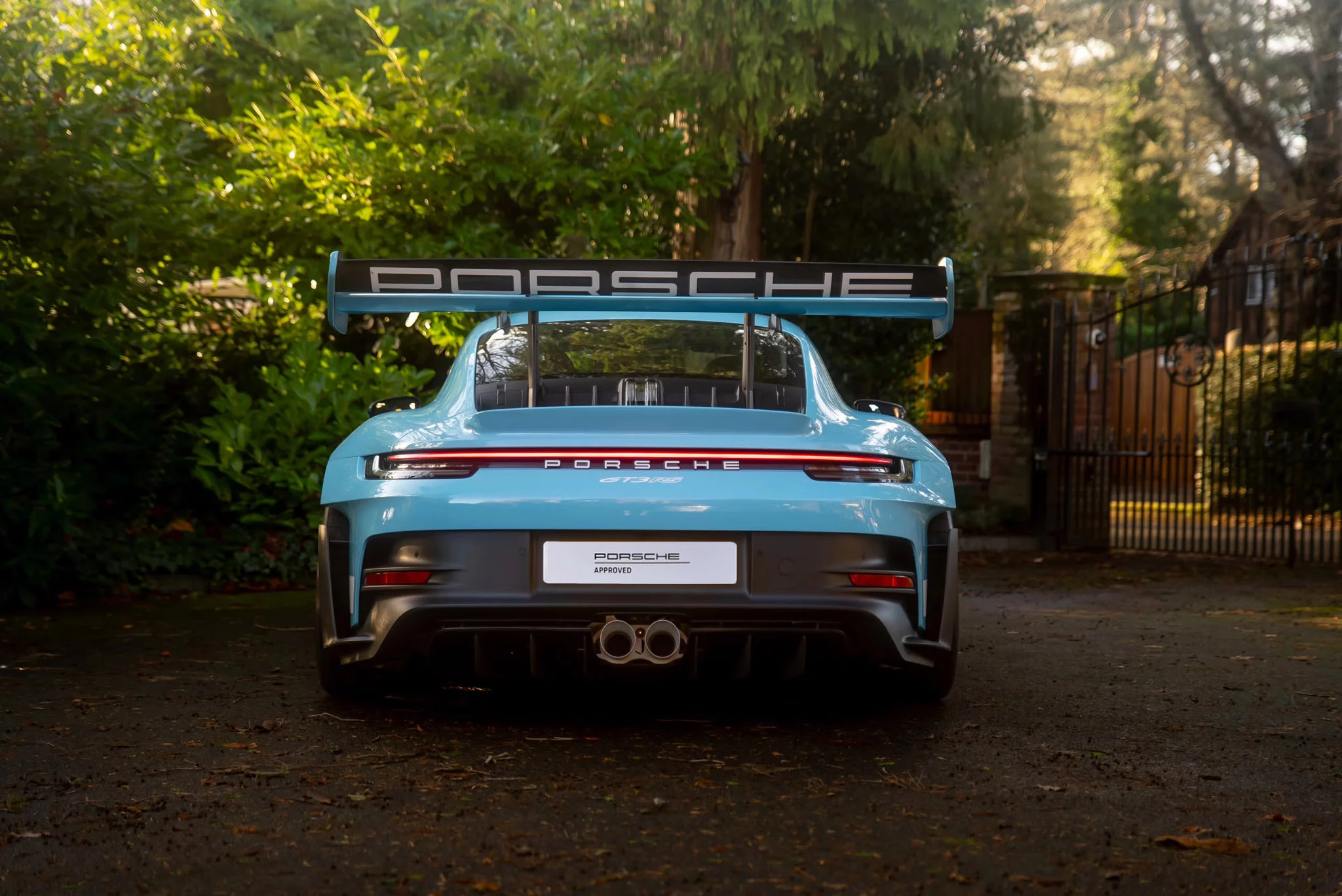 Olympic Blue Porsche 911 GT3 RS