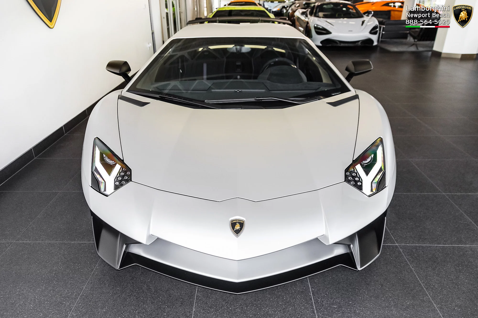 Grigio Adamas Lamborghini Aventador