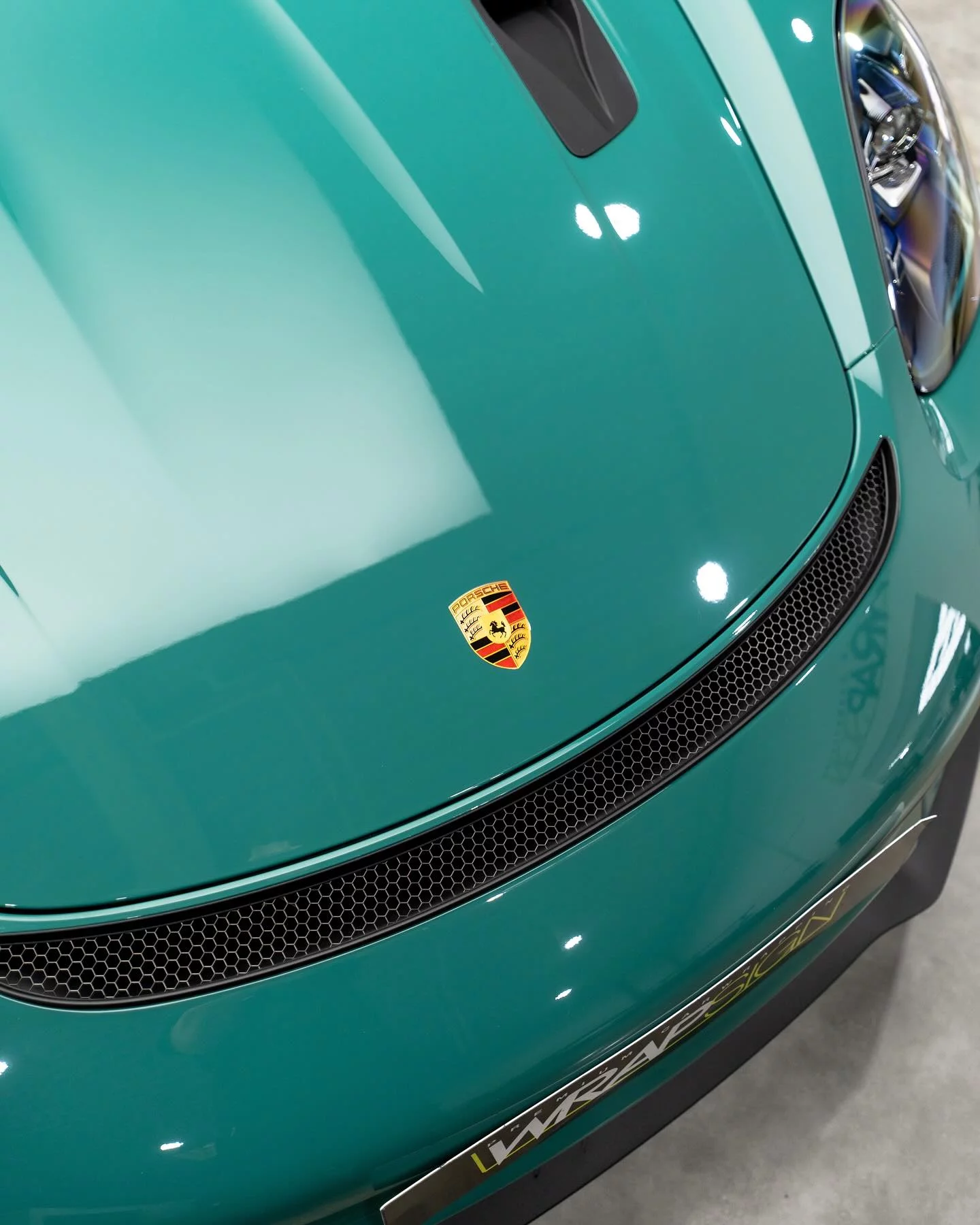 Smyrna Green Porsche 718 Spyder RS