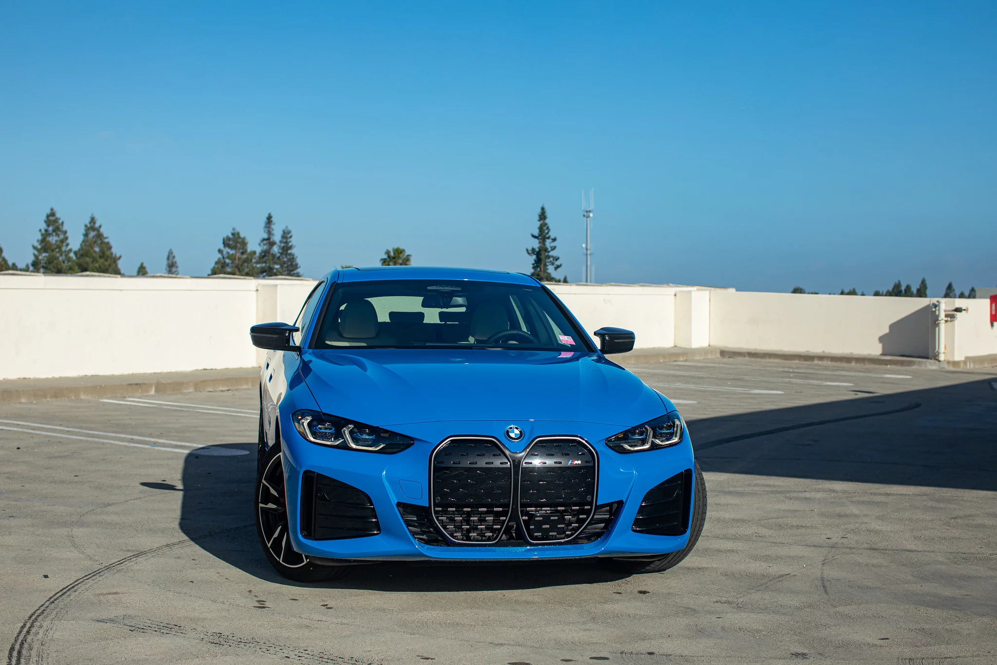 Voodoo Blue BMW i4