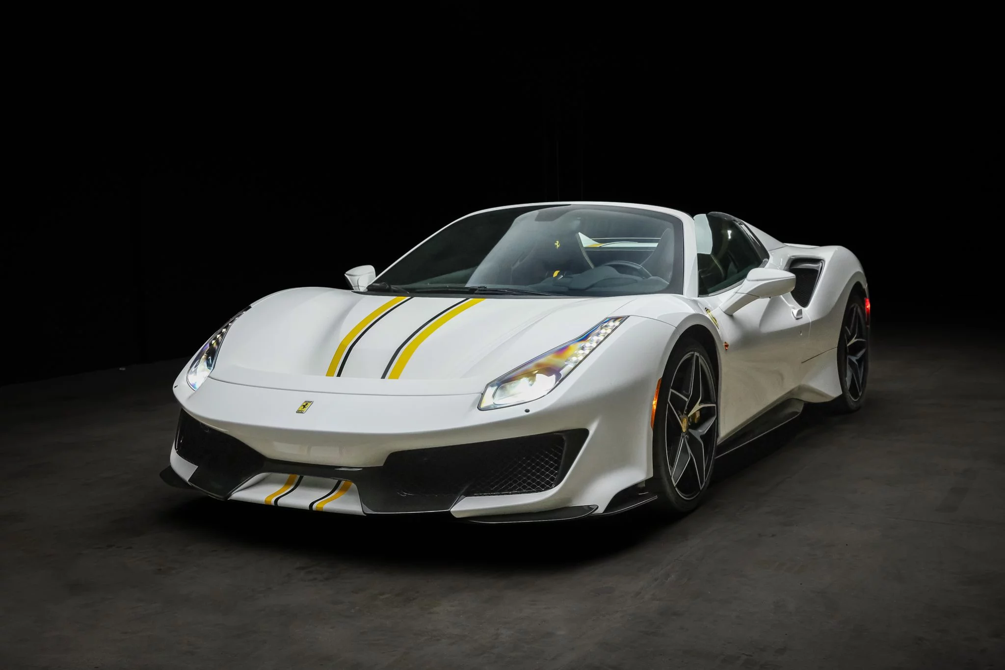 Bianco King Ferrari 488