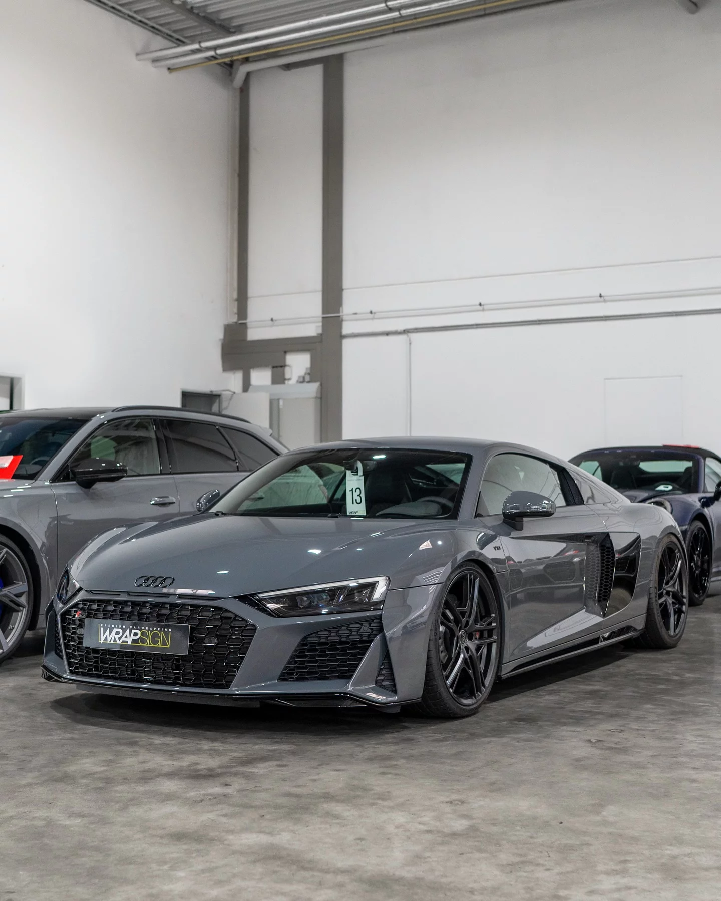 Grigio Telesto Audi R8