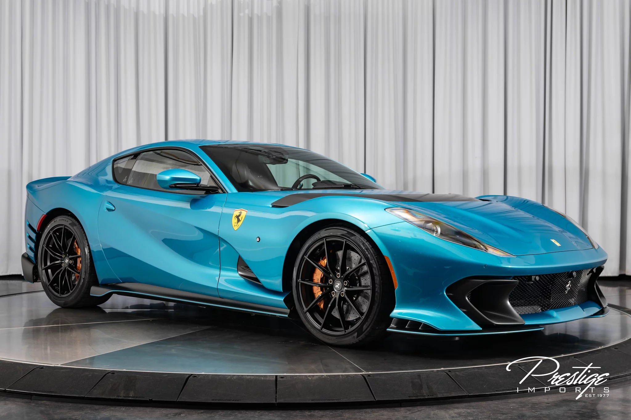 Verde Menthe Ferrari 812