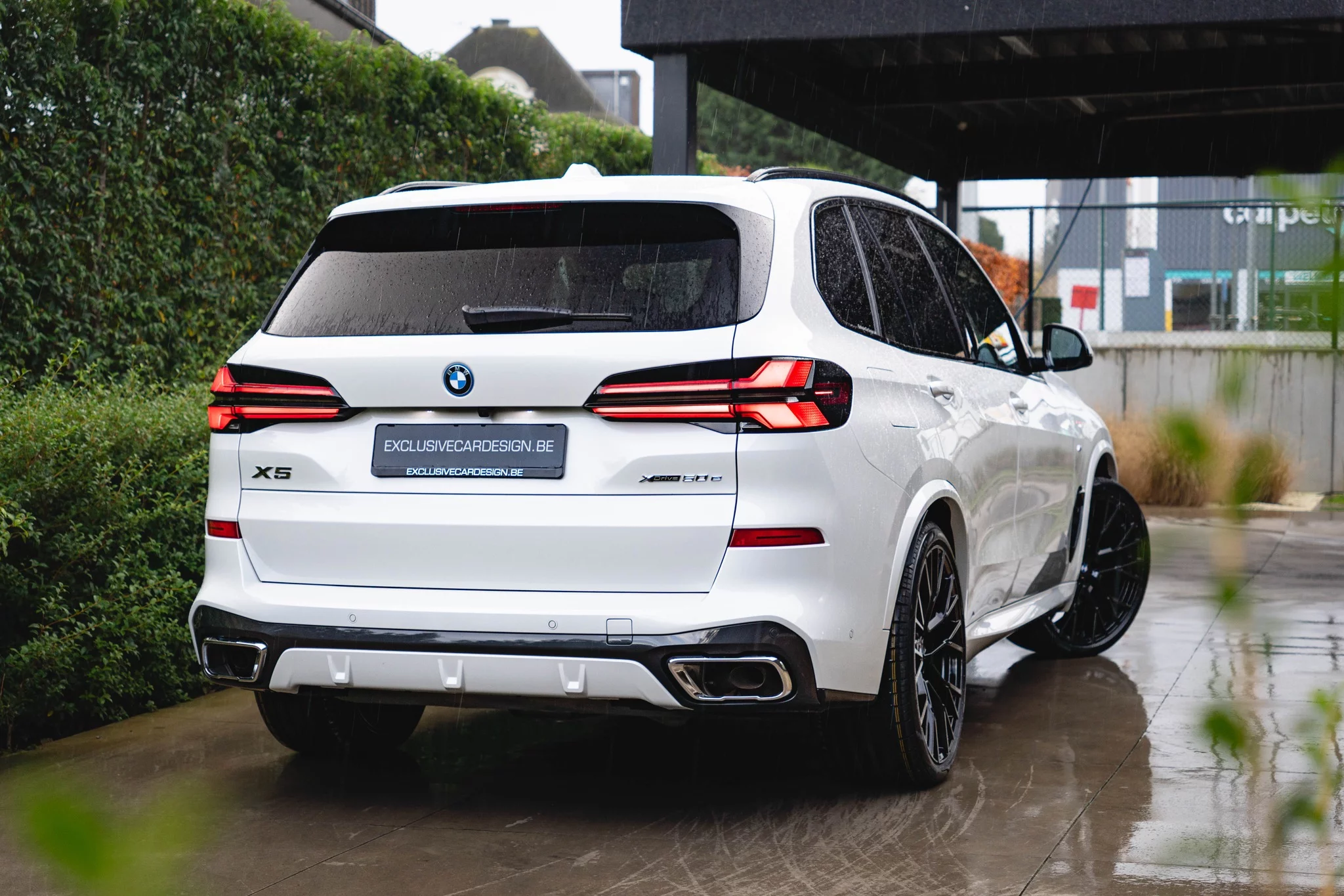 Mineral White BMW X5