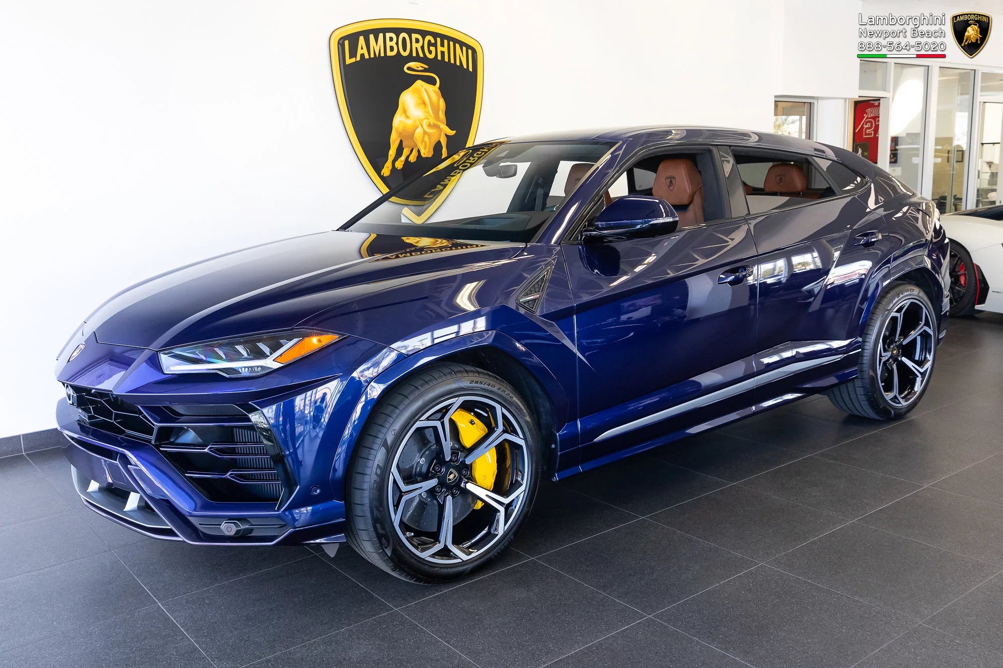 Blu Astraeus Lamborghini Urus