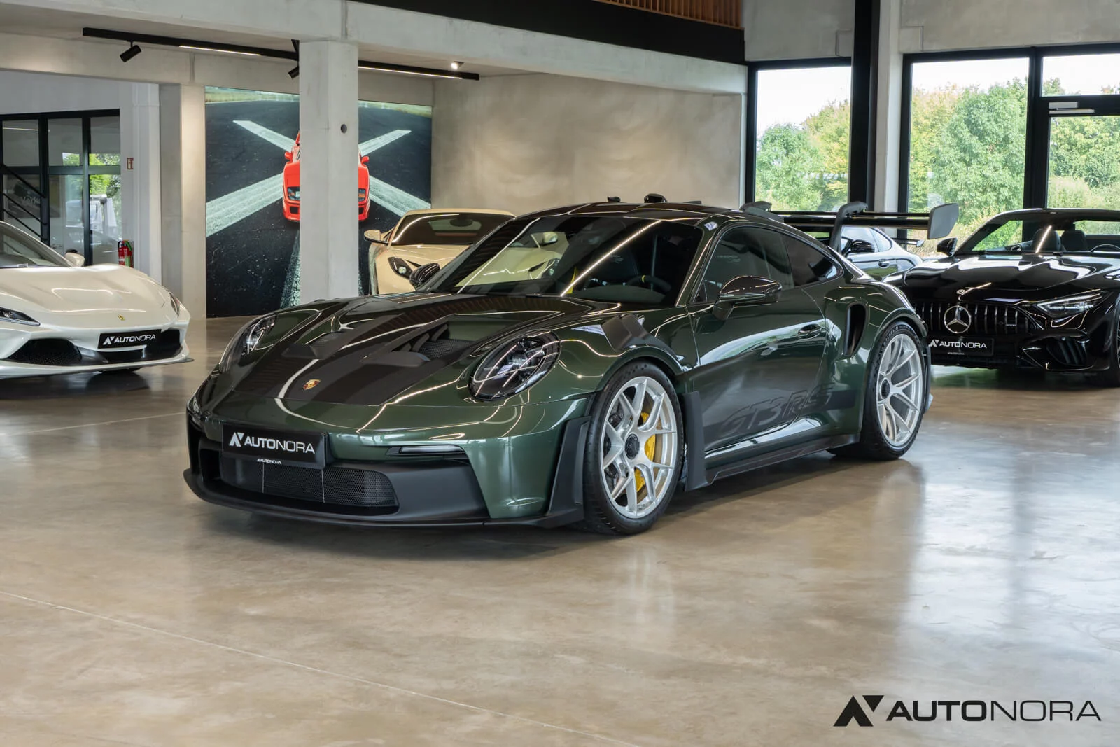 Oak Green Metallic Porsche 911 GT3 RS