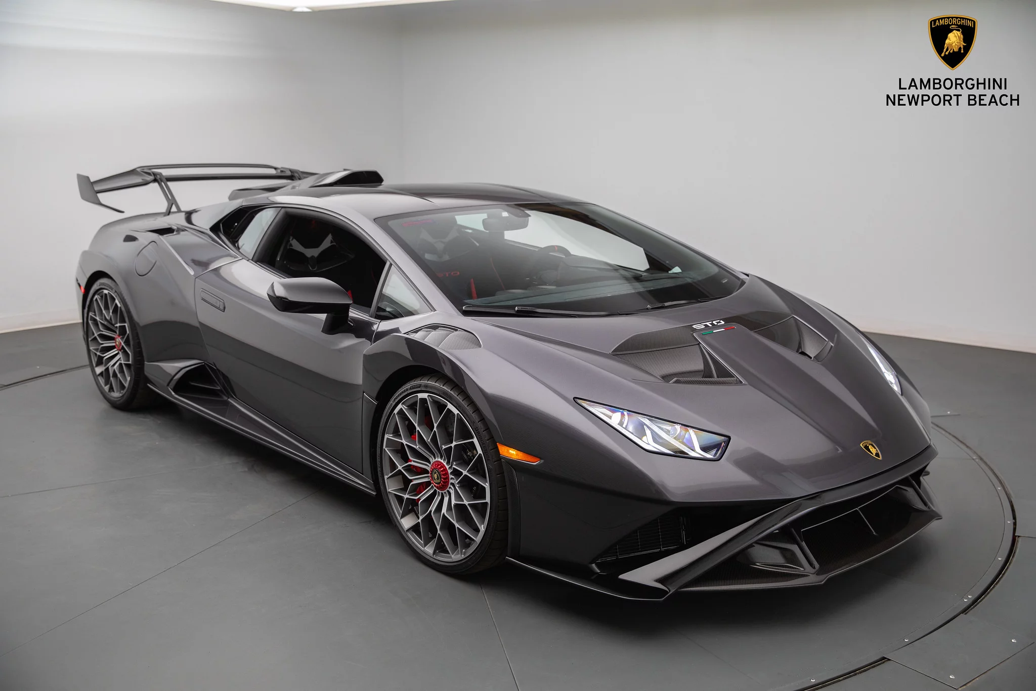 Grigio Lynx Lamborghini Huracán