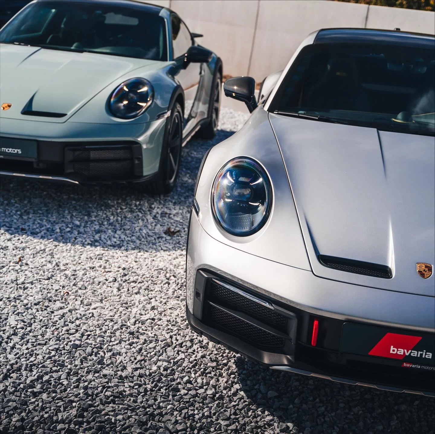 GT Silver Metallic vs Shade Green Metallic