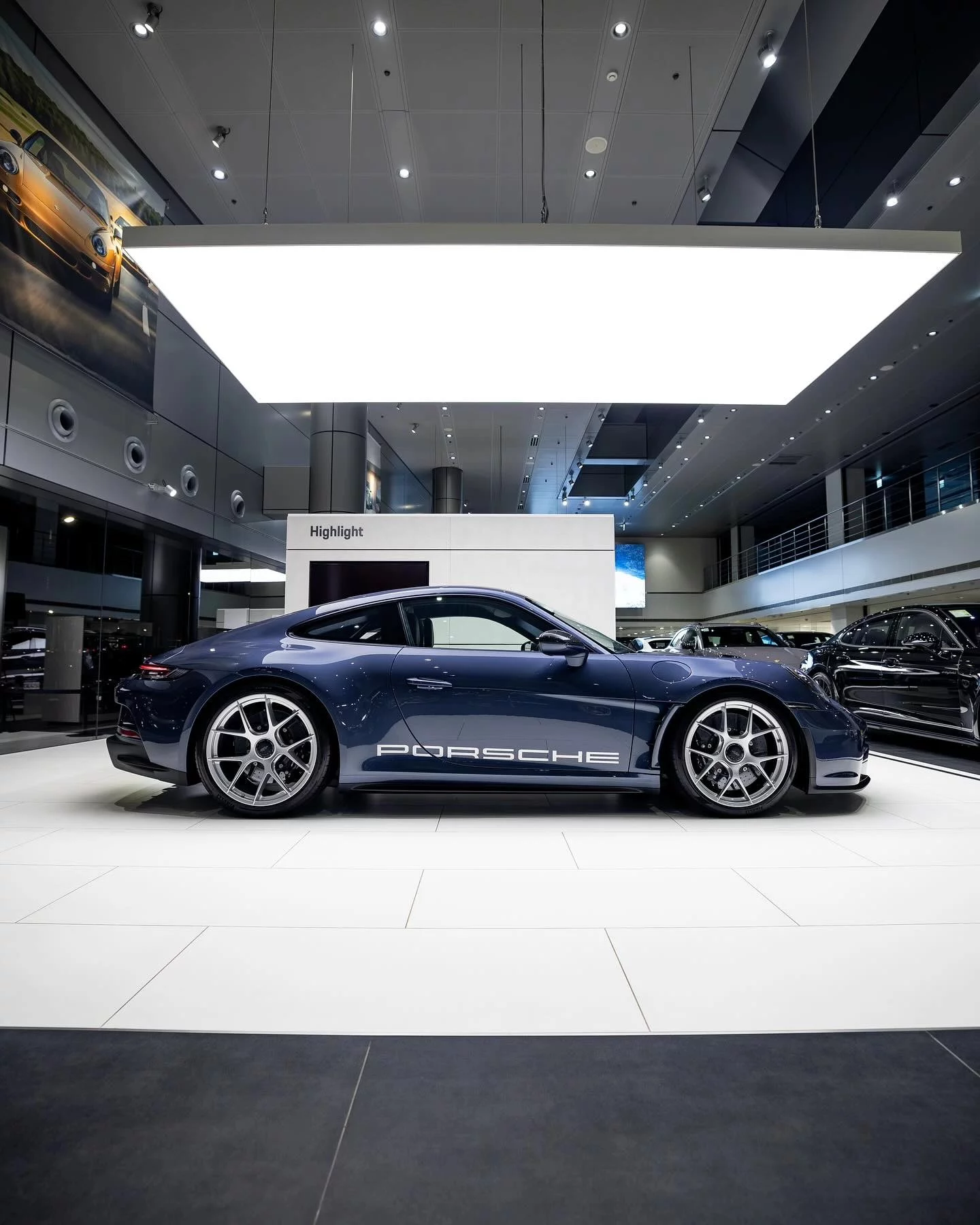 Prussian Blue Metallic Porsche 911 S/T