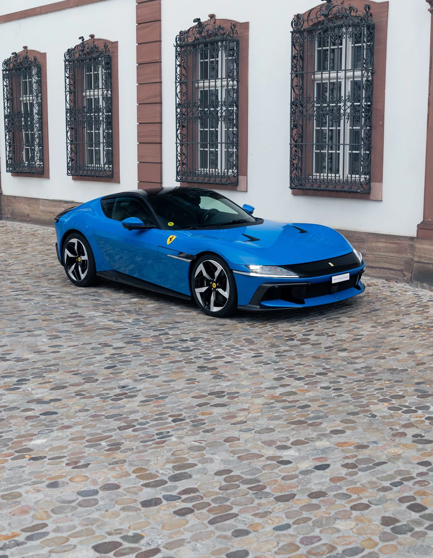 Azzurro Dino Ferrari 12Cilindri