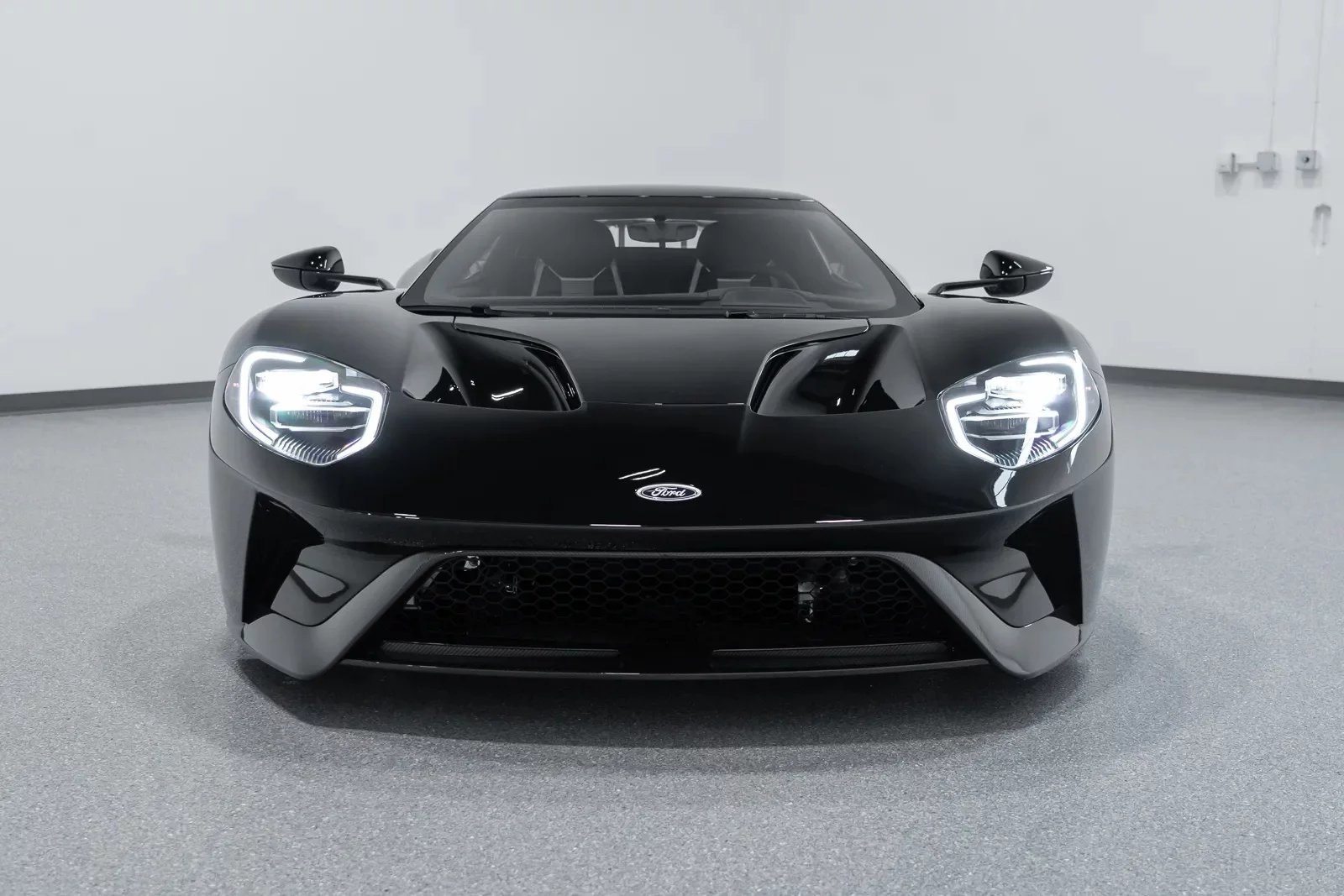 Shadow Black Ford GT