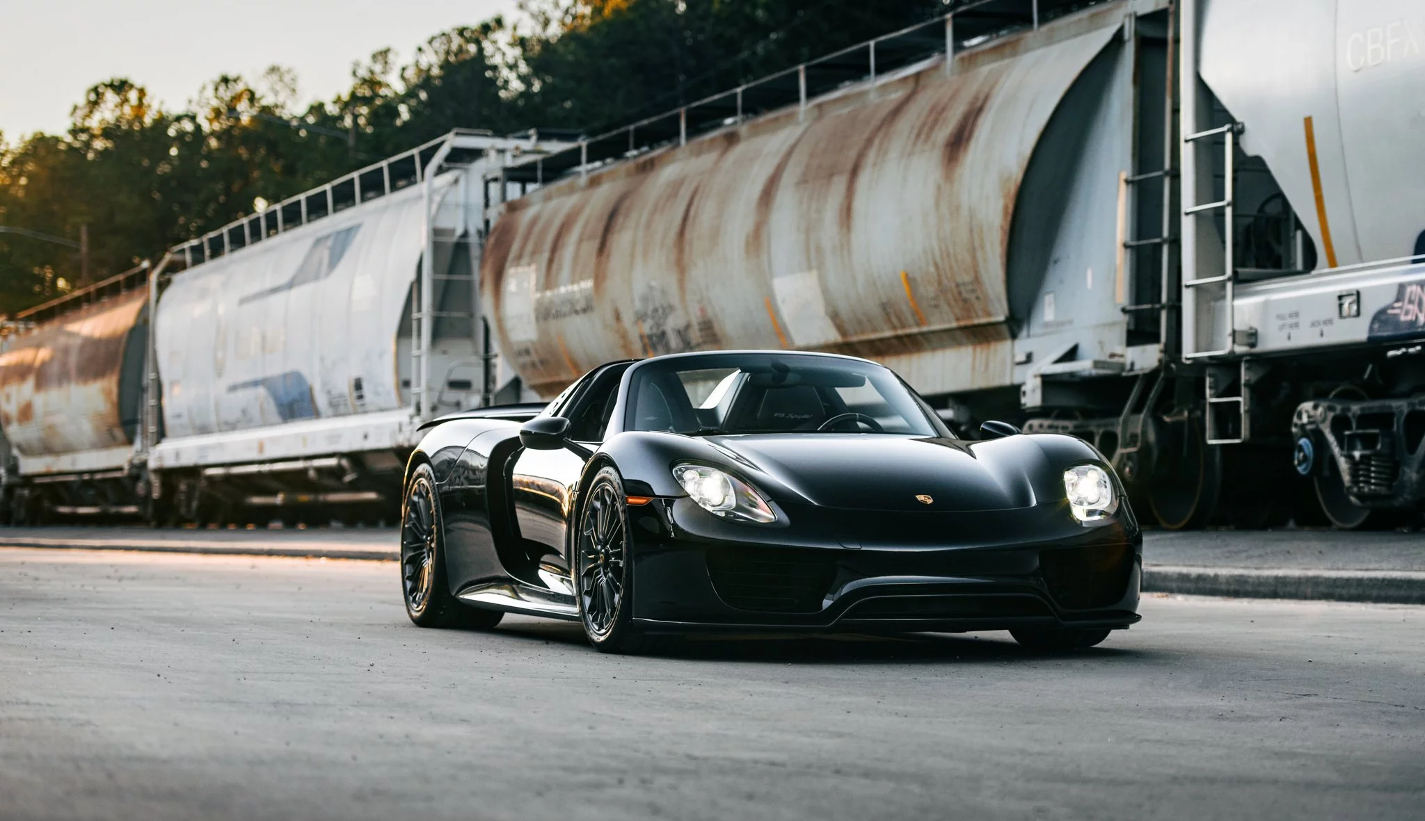Basalt Black Porsche 918 Spyder