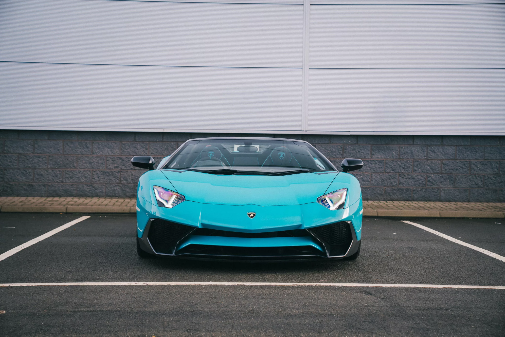 Blu Glauco Lamborghini Aventador