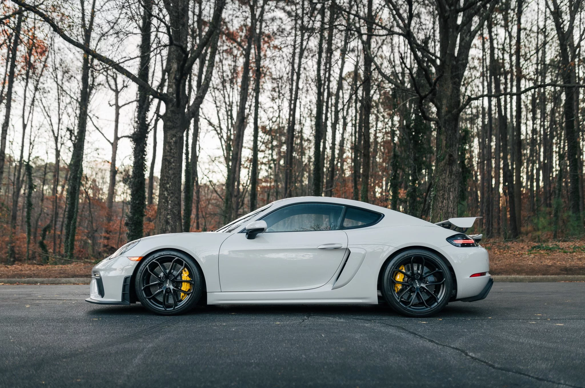 Crayon Porsche 718 Cayman GT4