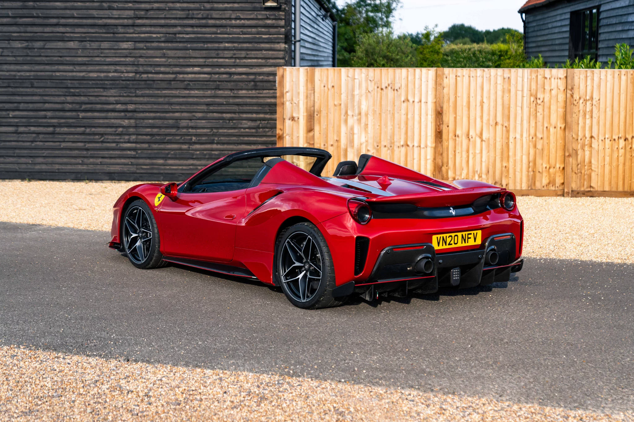 Rosso Berlinetta Ferrari 488
