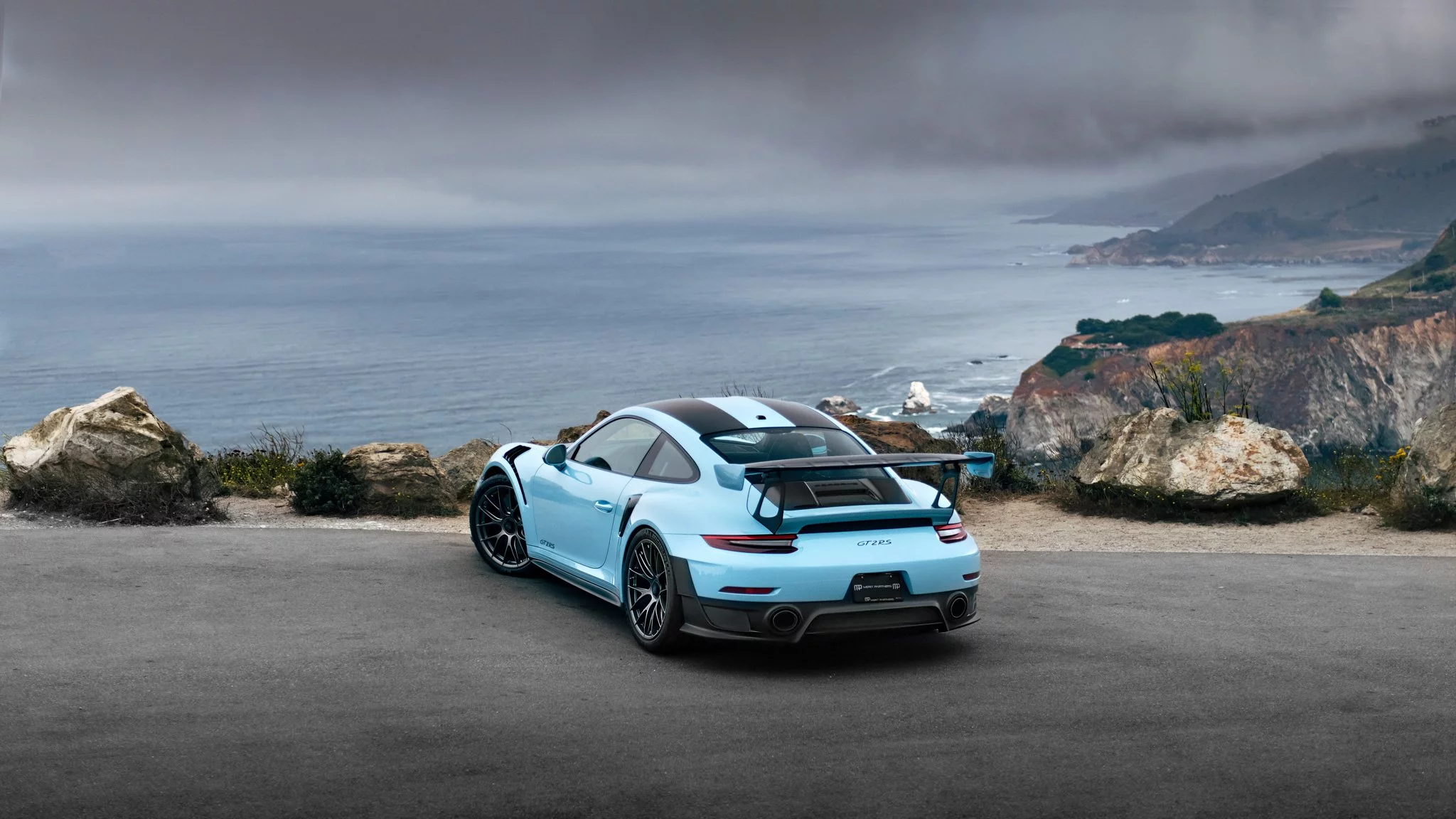 Gulf Blue Porsche 911 GT2 RS