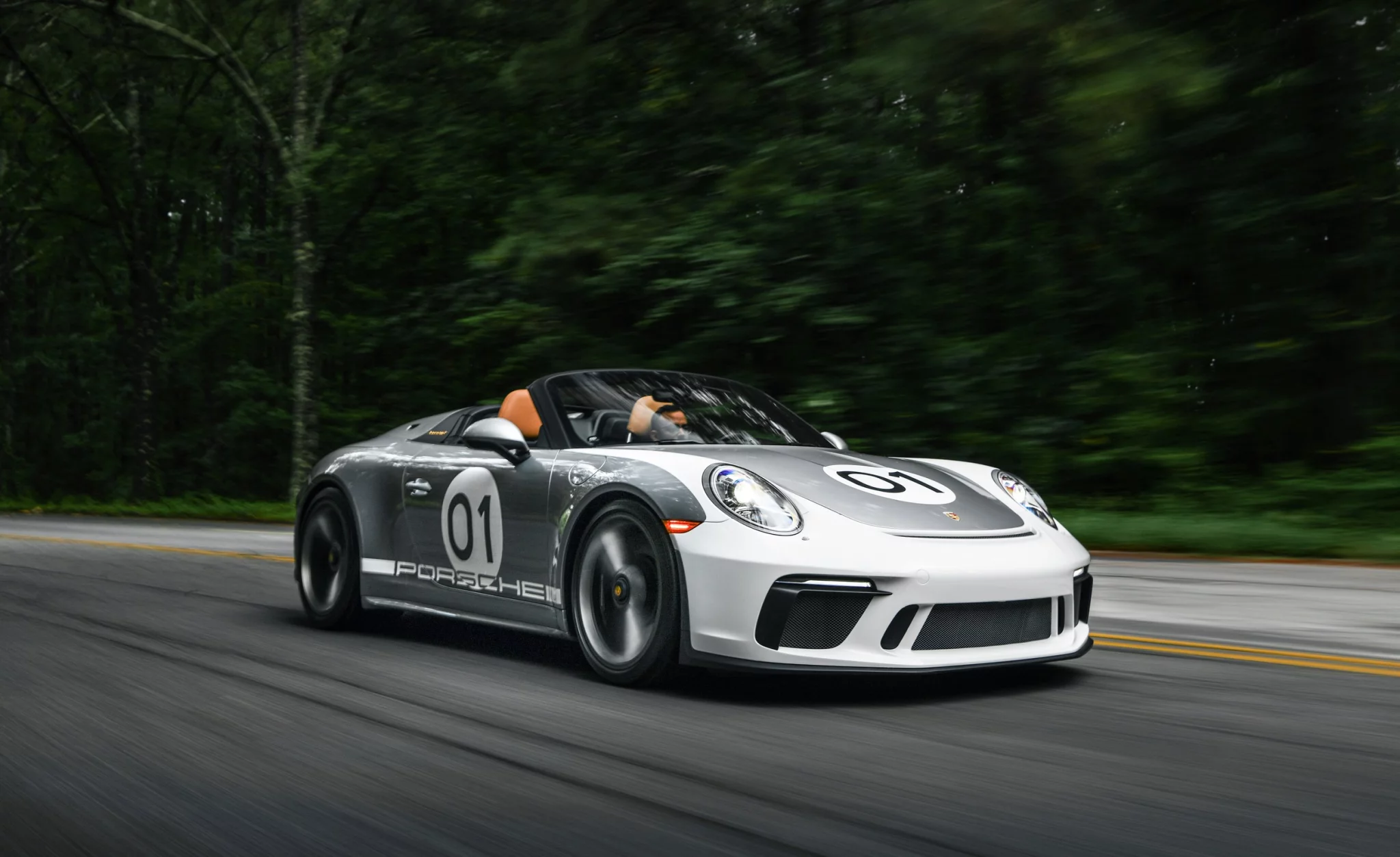 GT Silver Metallic Porsche 911 Speedster