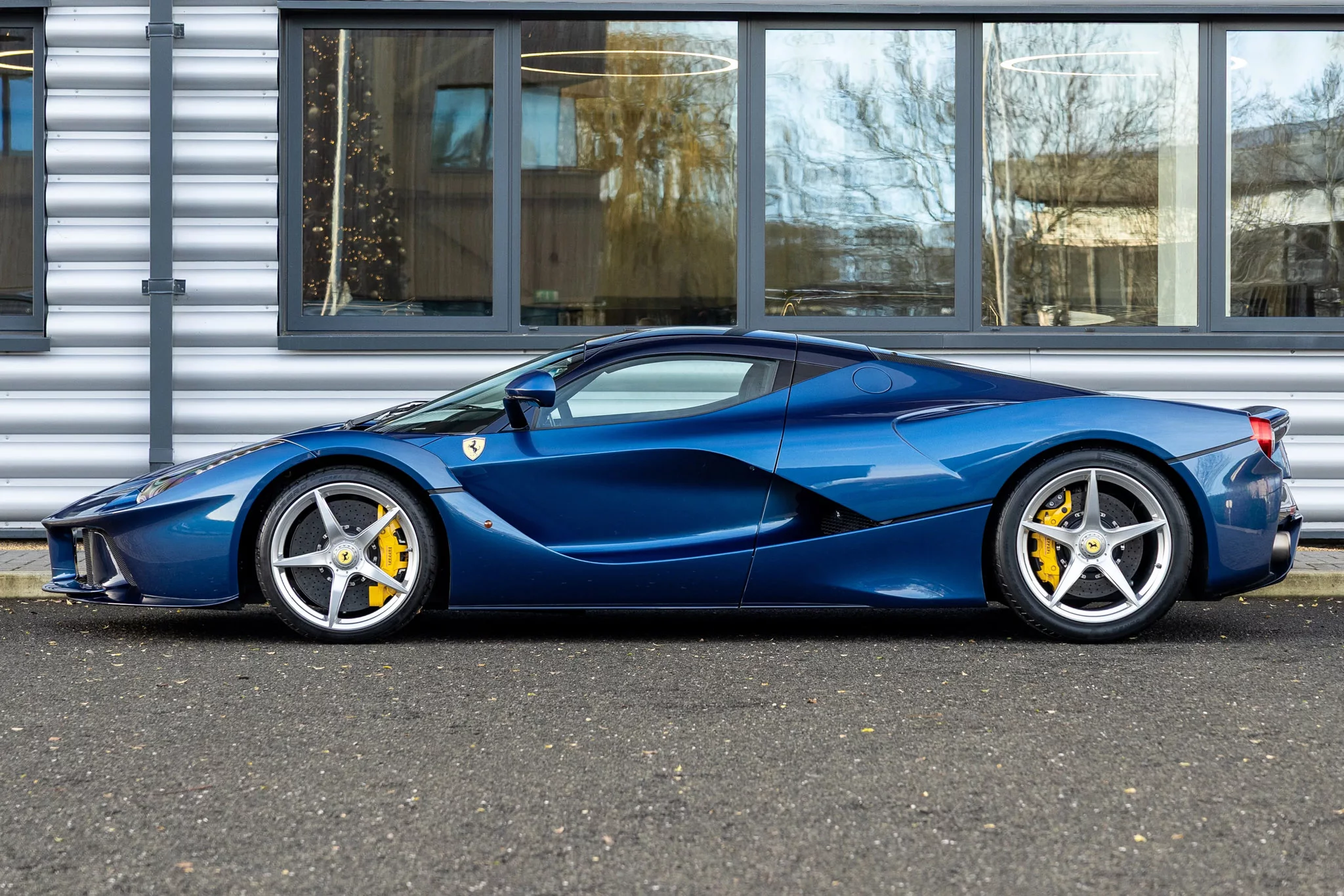 Blu NART Ferrari LaFerrari