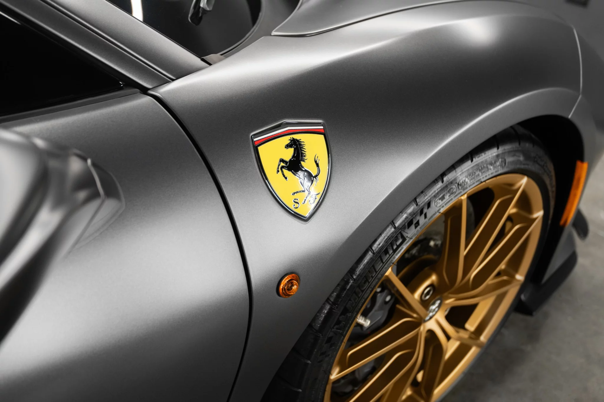 Grigio Silverstone Opaco Ferrari 488
