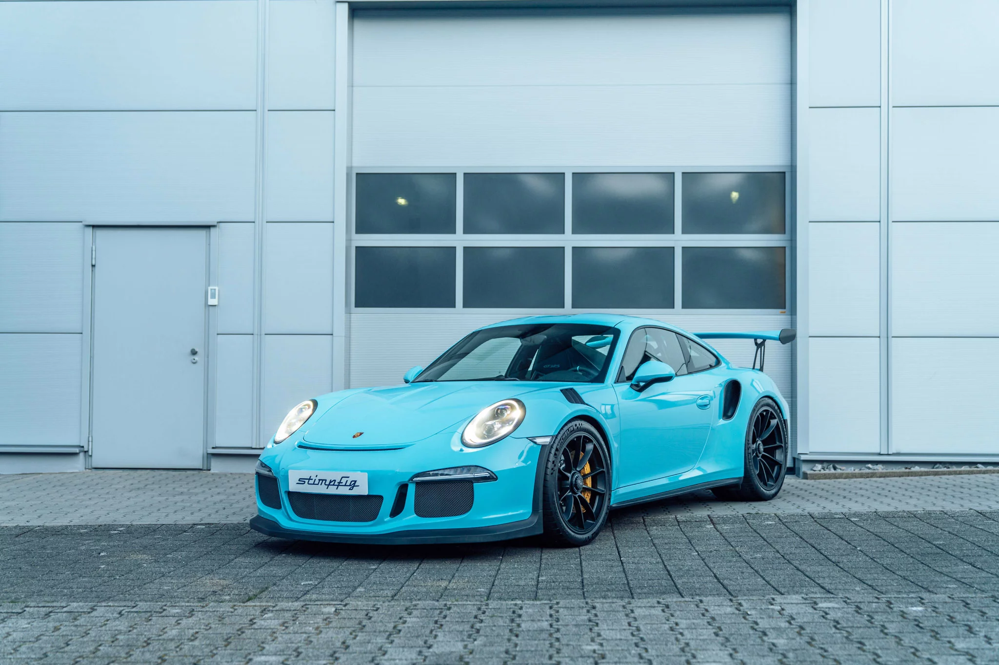 Olympic Blue Porsche 911 GT3 RS