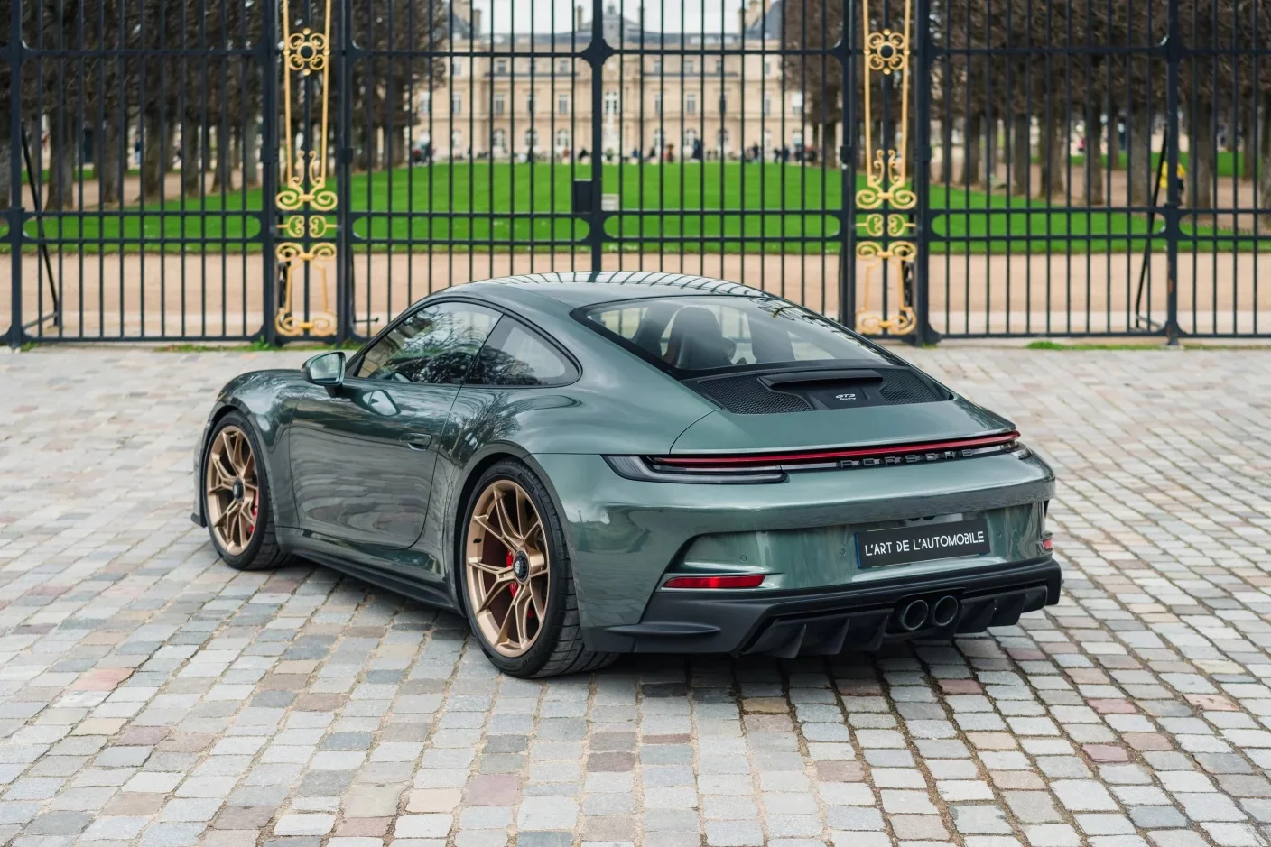 Malachite Green Metallic Porsche 911 GT3