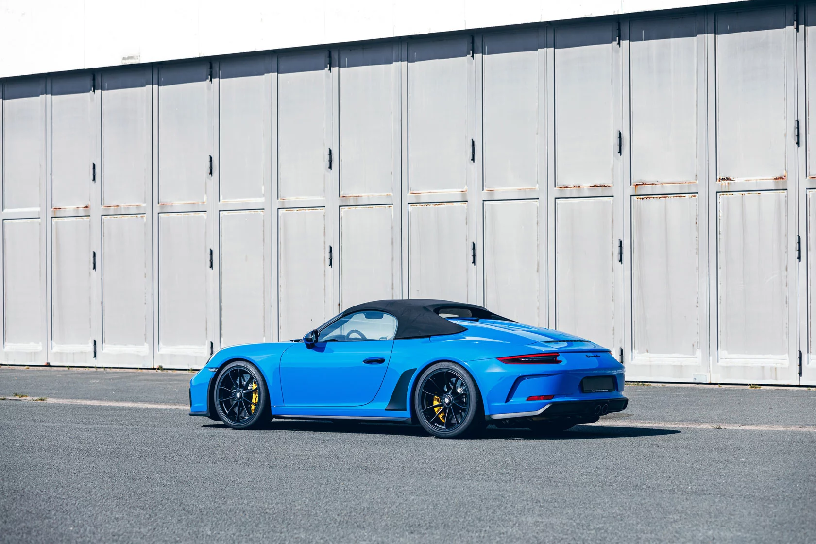 Voodoo Blue Porsche 911 Speedster