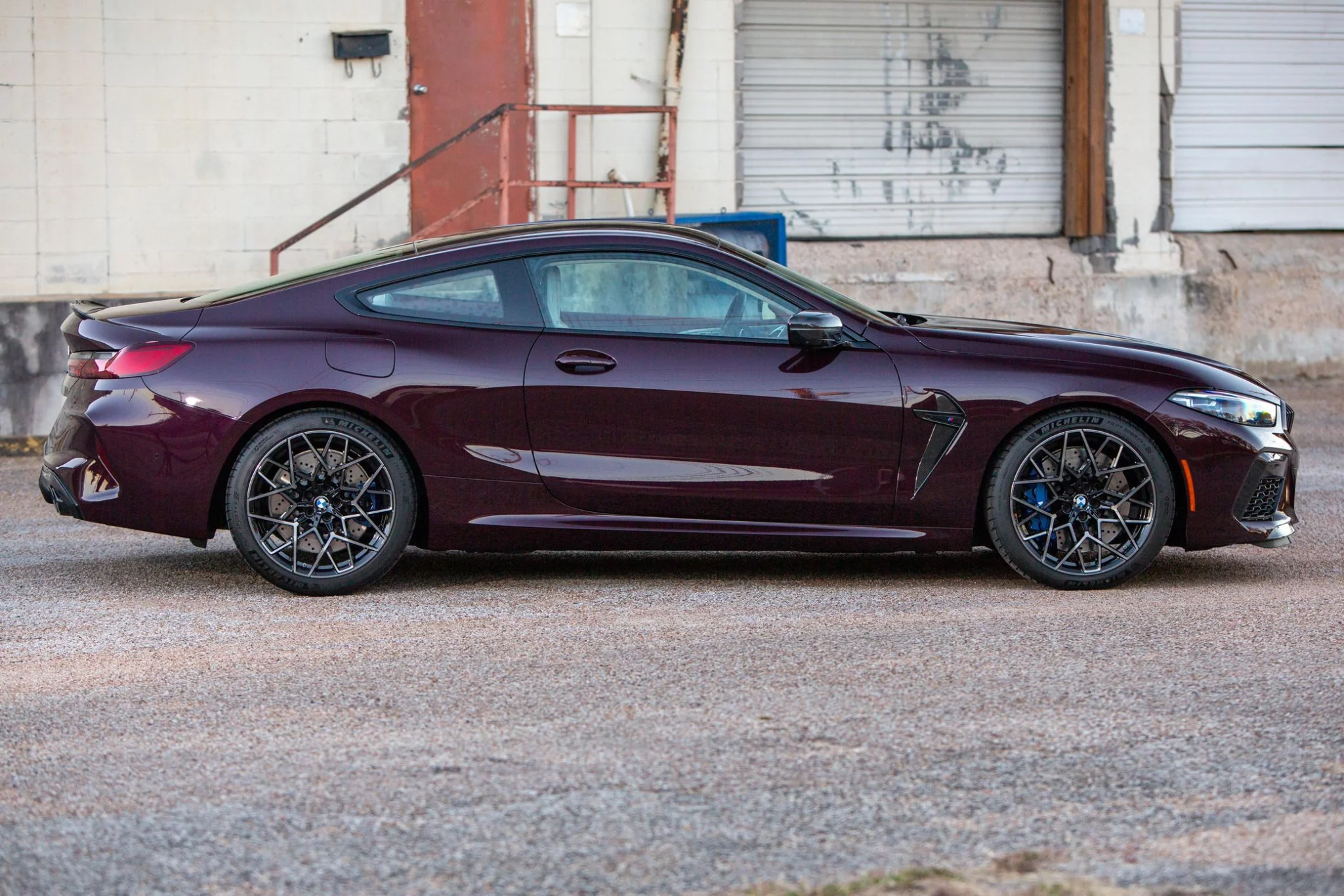 Ametrin BMW M8