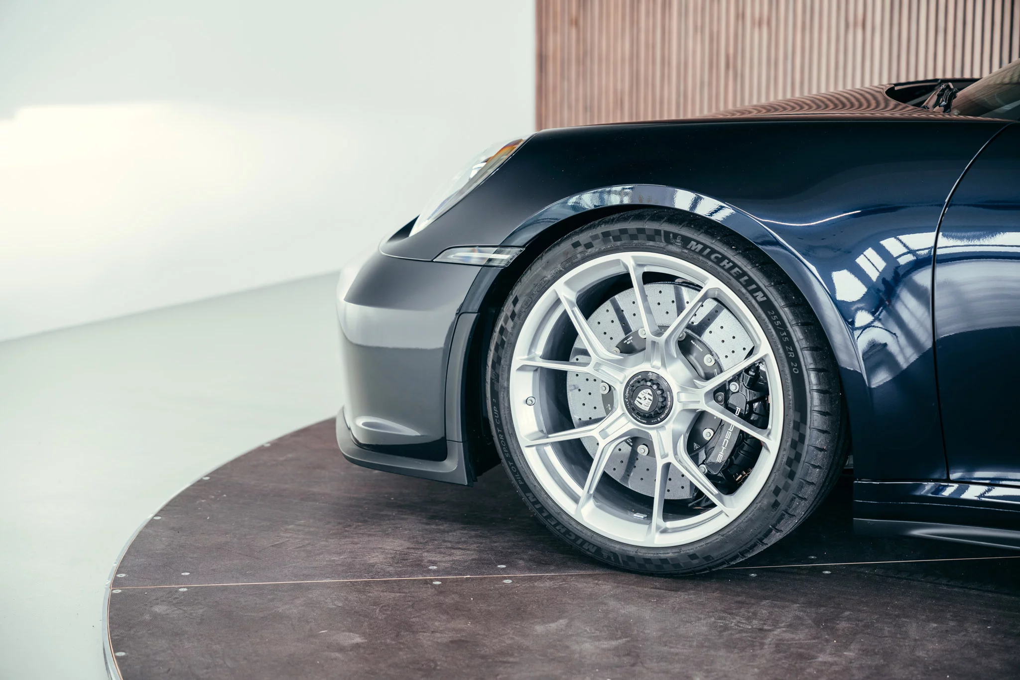 Moonlight Blue Metallic Porsche 911 GT3