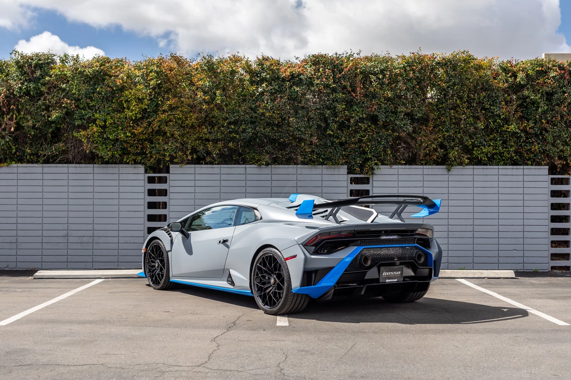 Grigio Acheso Lamborghini Huracán
