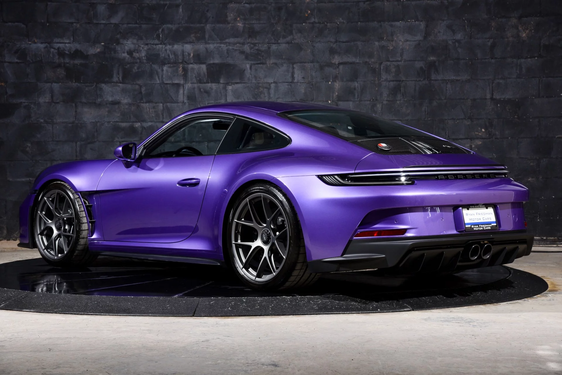Viola Purple Metallic Porsche 911 S/T