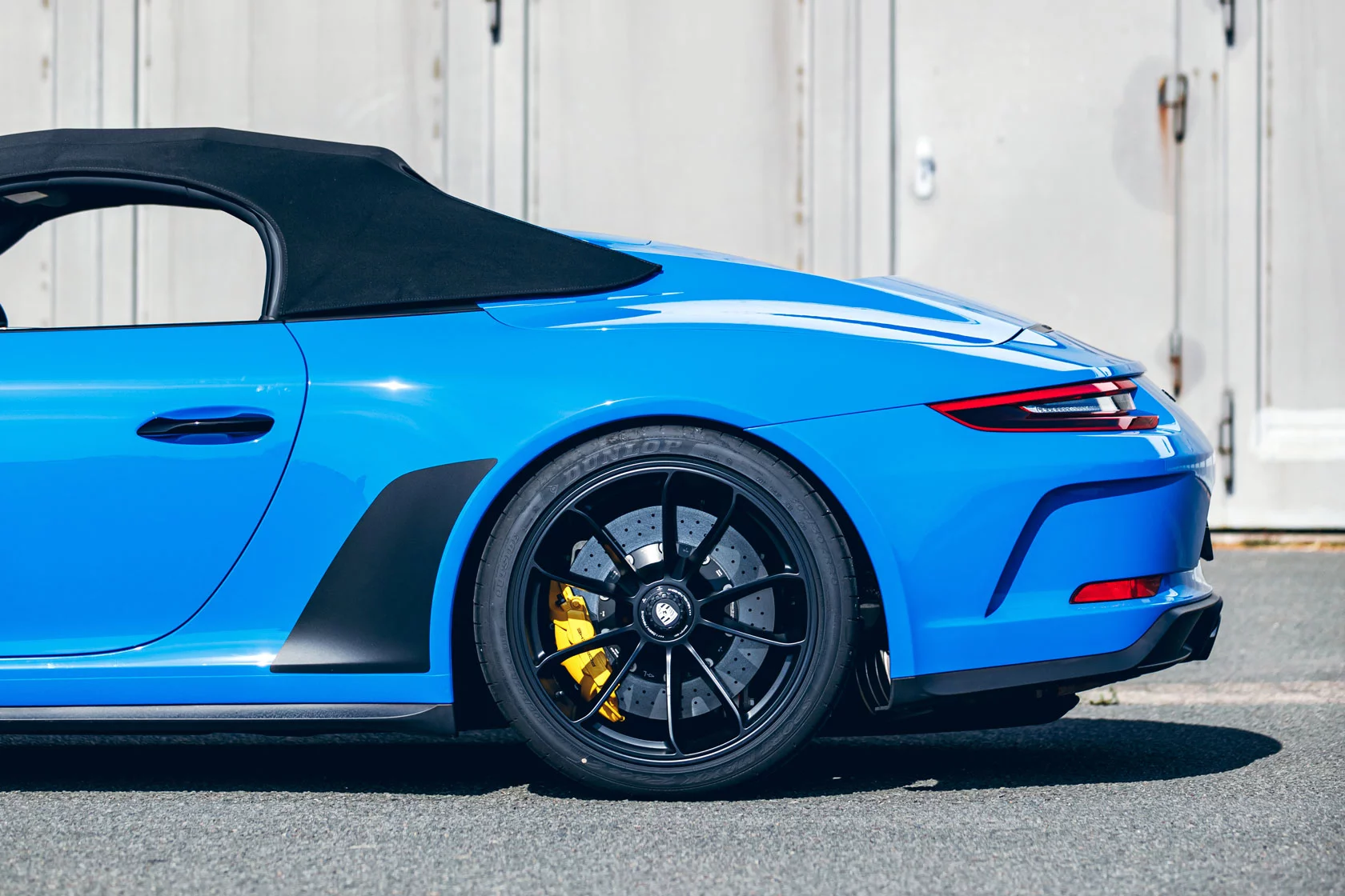 Voodoo Blue Porsche 911 Speedster