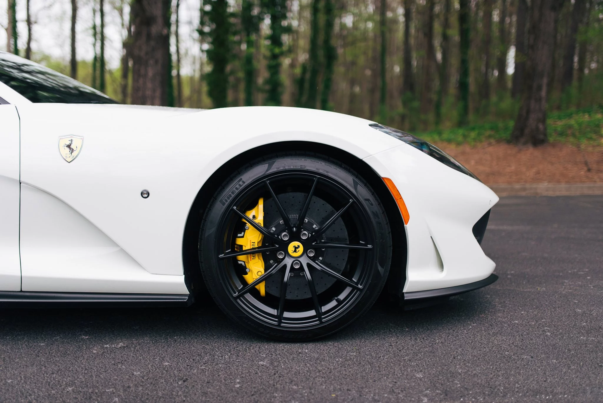 Bianco Avus Ferrari 812